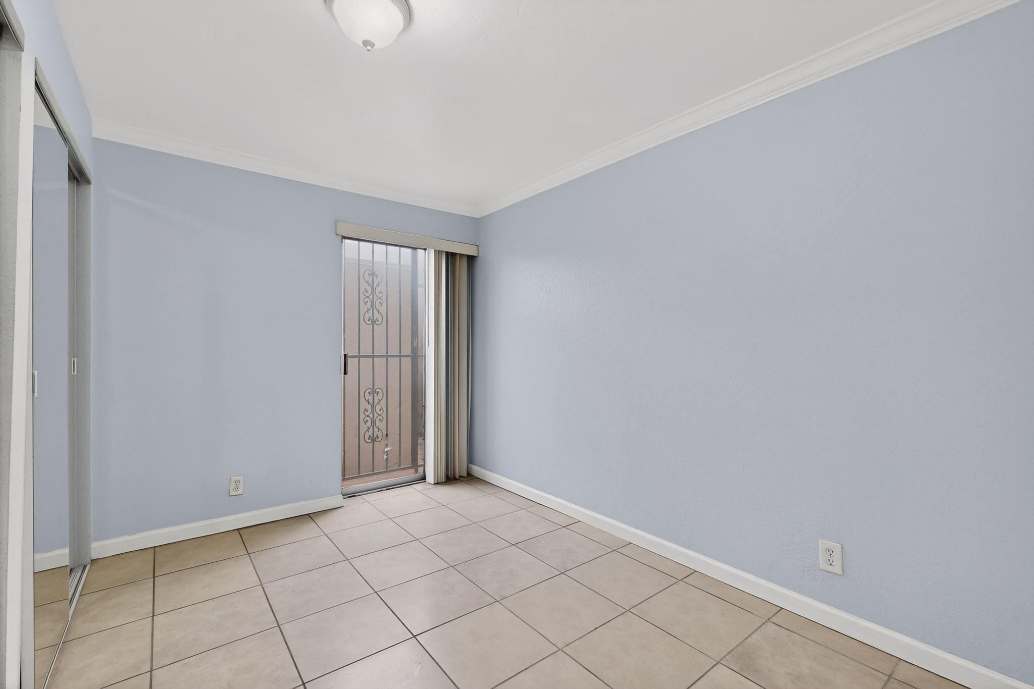 1100 Alvarado Drive SE APT 104