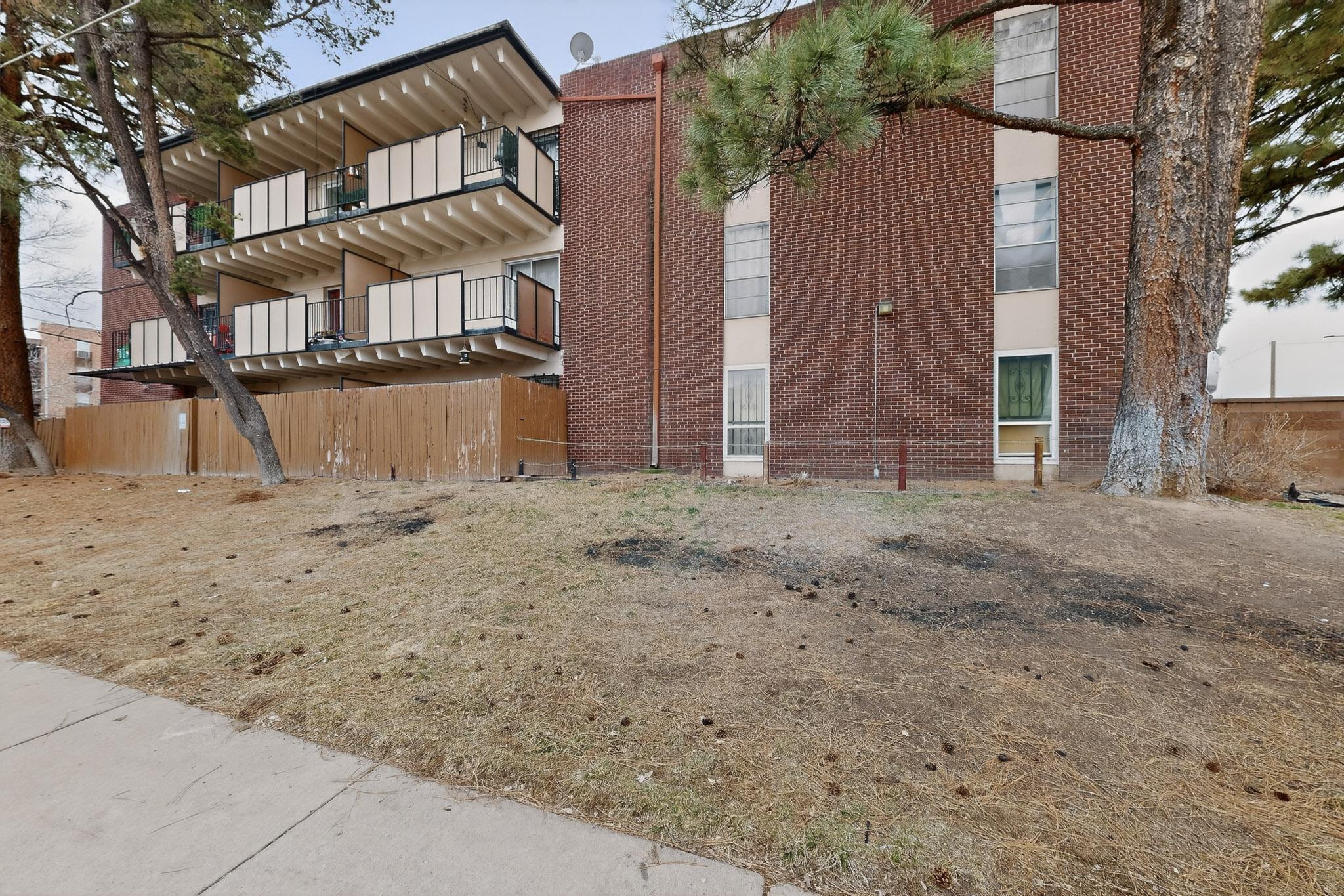 1100 Alvarado Drive SE APT 104