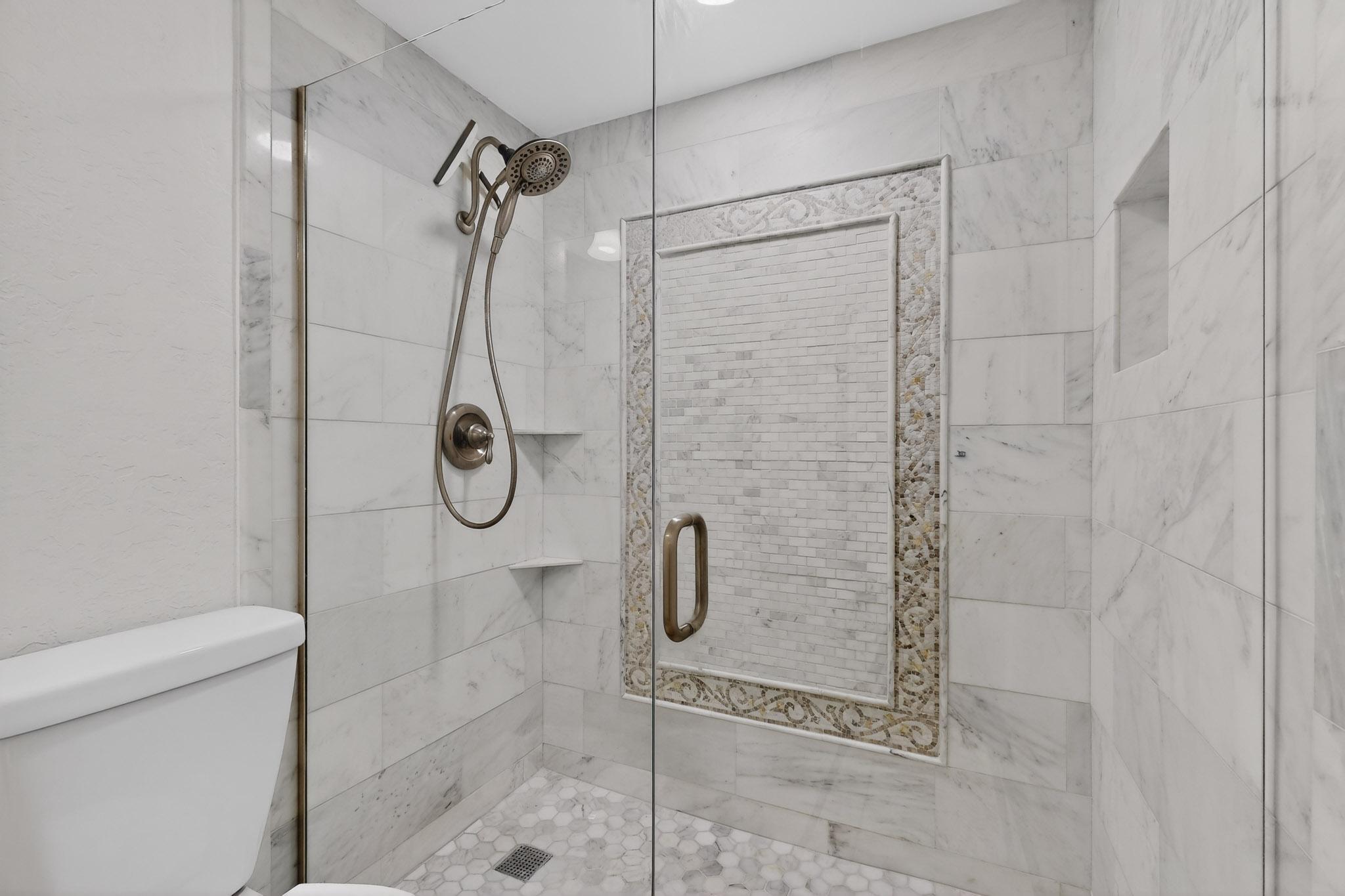 1100 Alvarado Drive SE APT 104