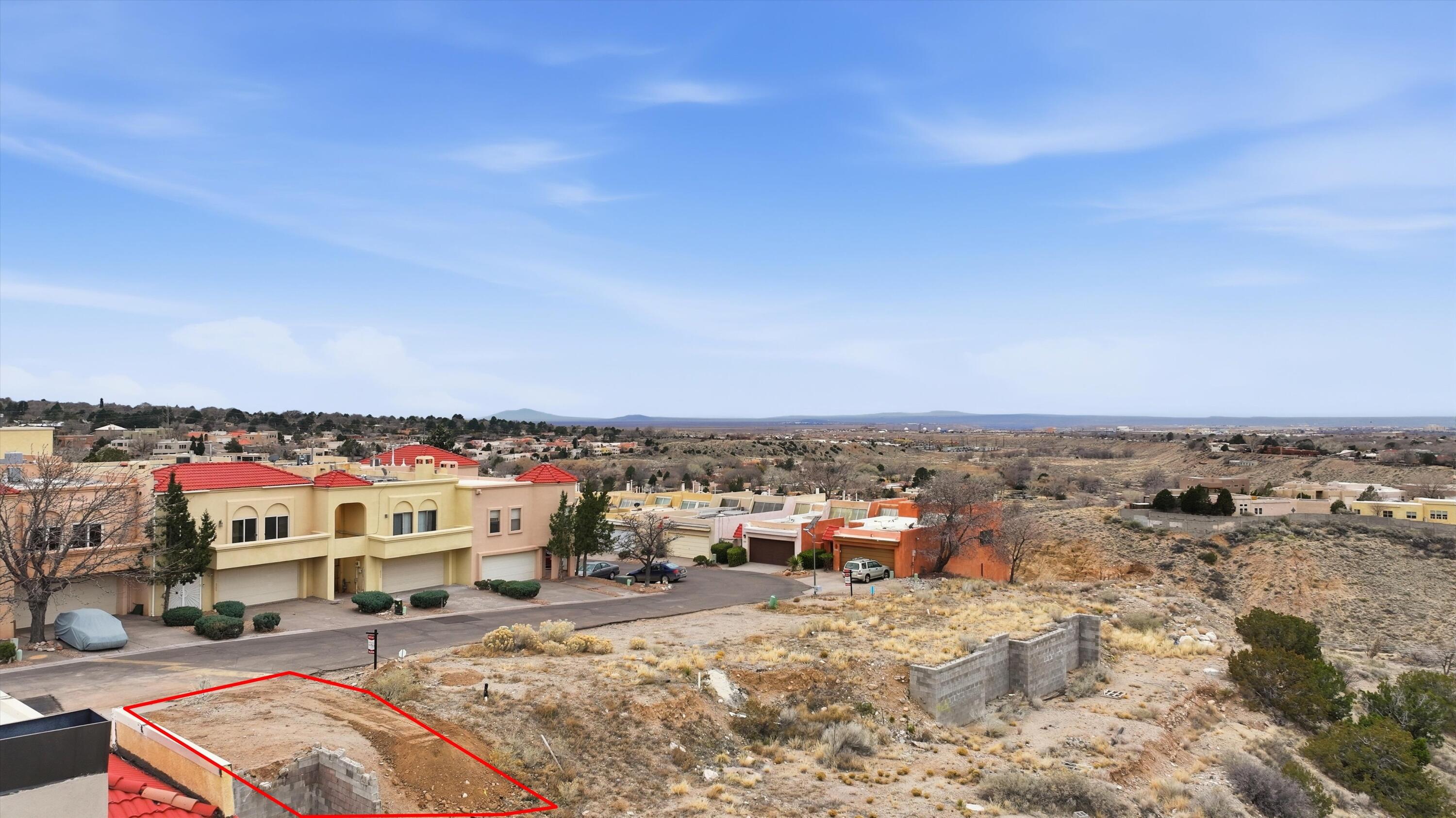 435 Pinon Creek Road SE