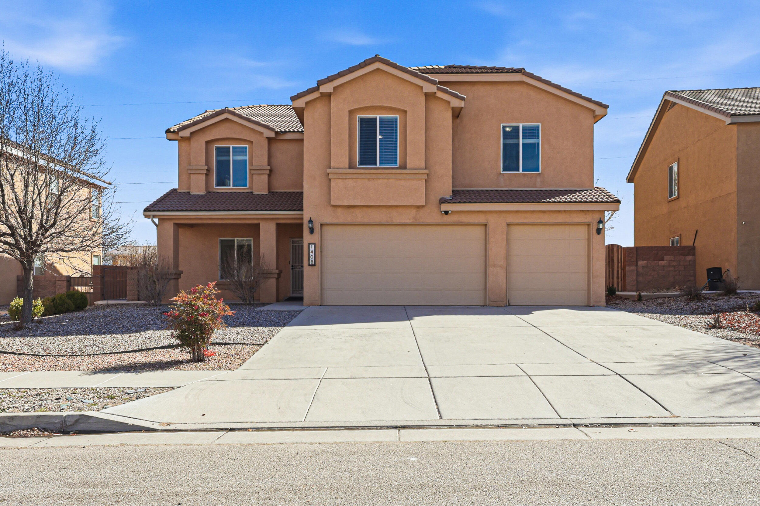 1408 Summer Breeze Drive NW