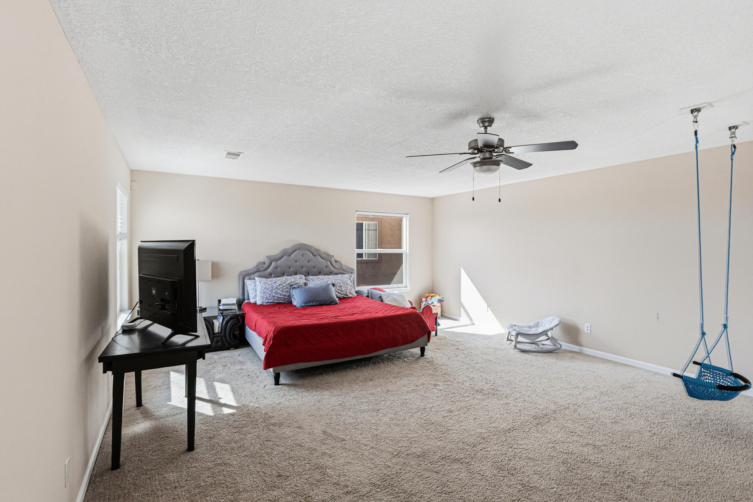 1408 Summer Breeze Drive NW