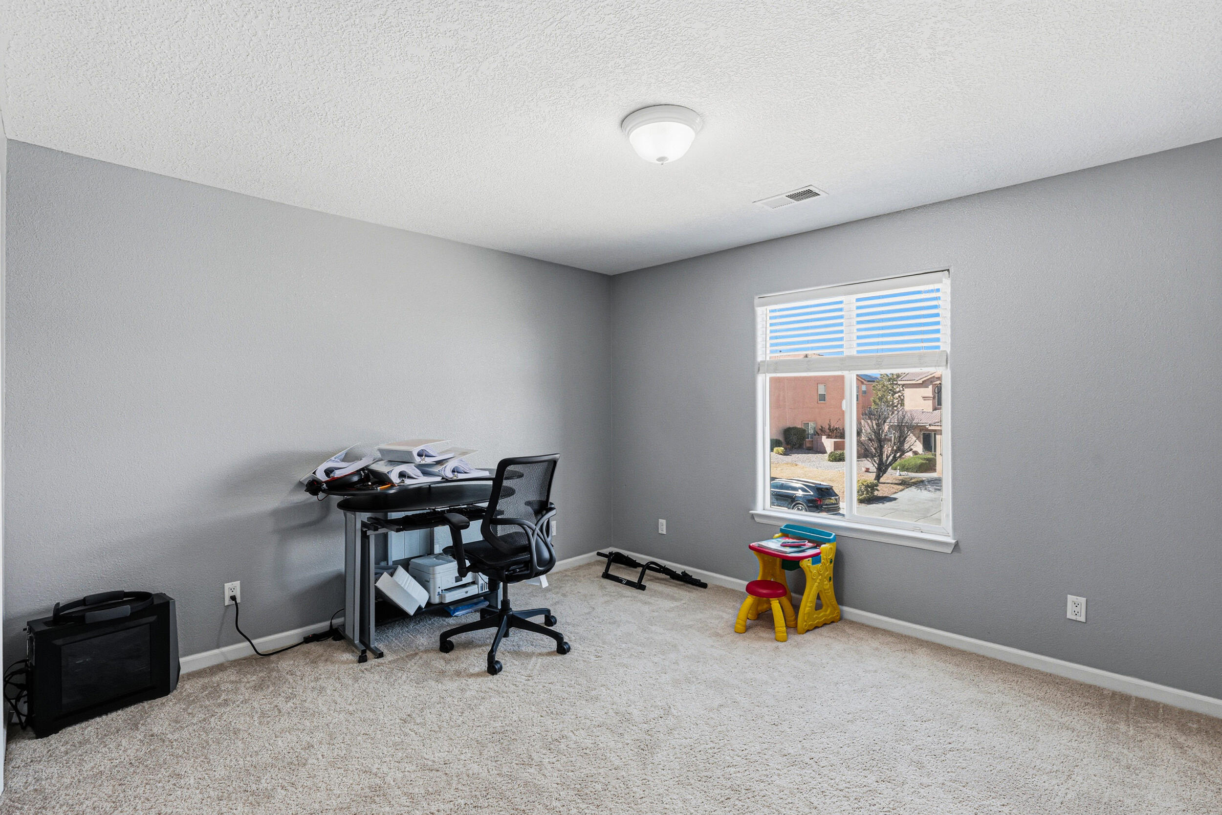 1408 Summer Breeze Drive NW