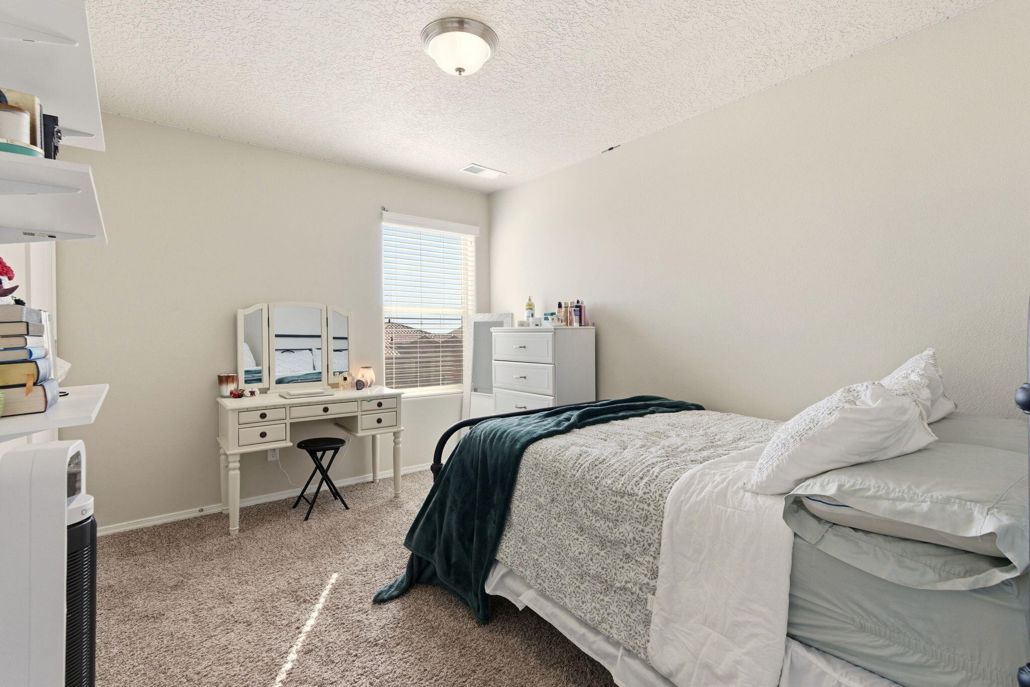 4509 Skyline Loop NE