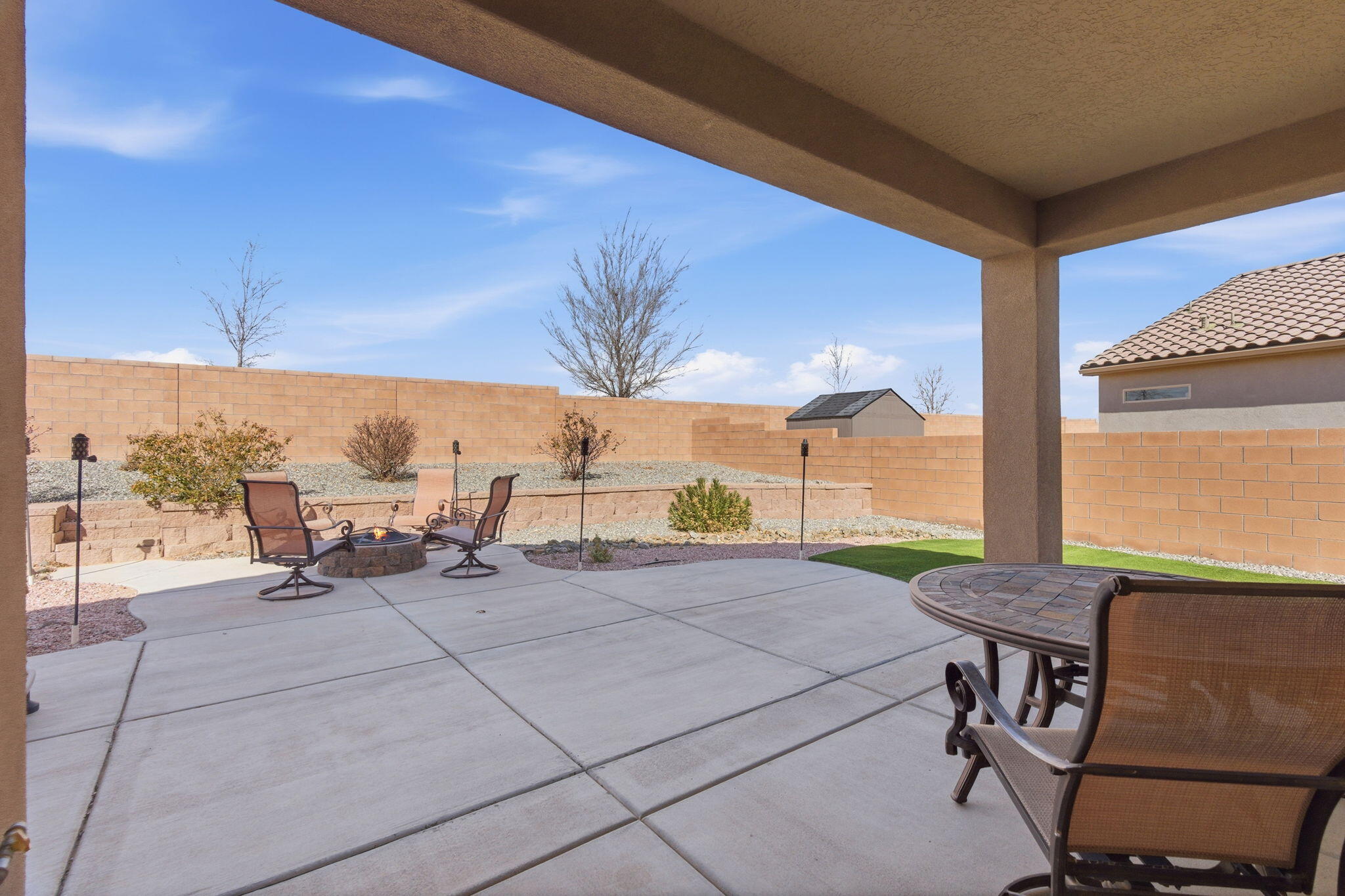 4509 Skyline Loop NE