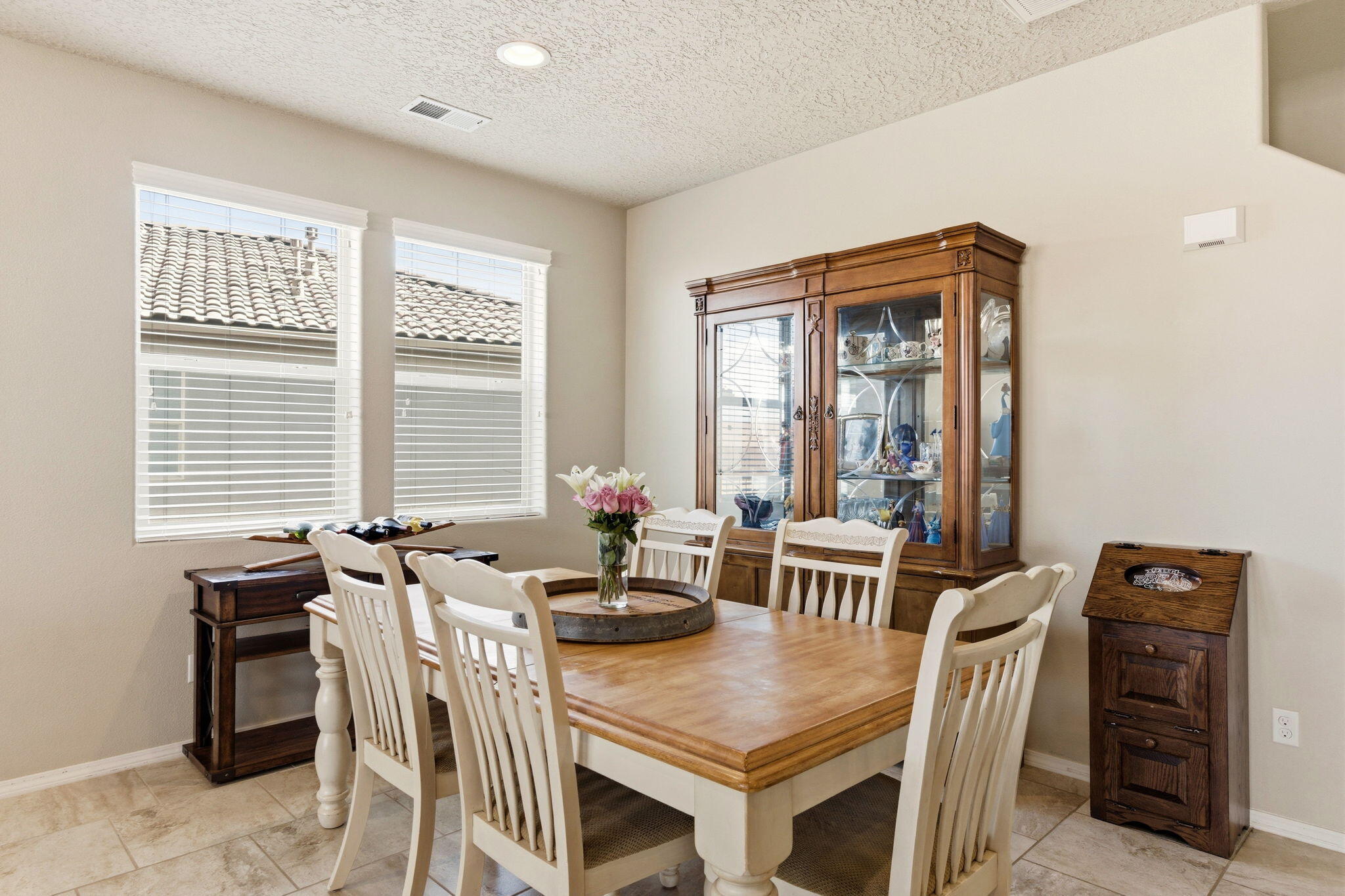 4509 Skyline Loop NE