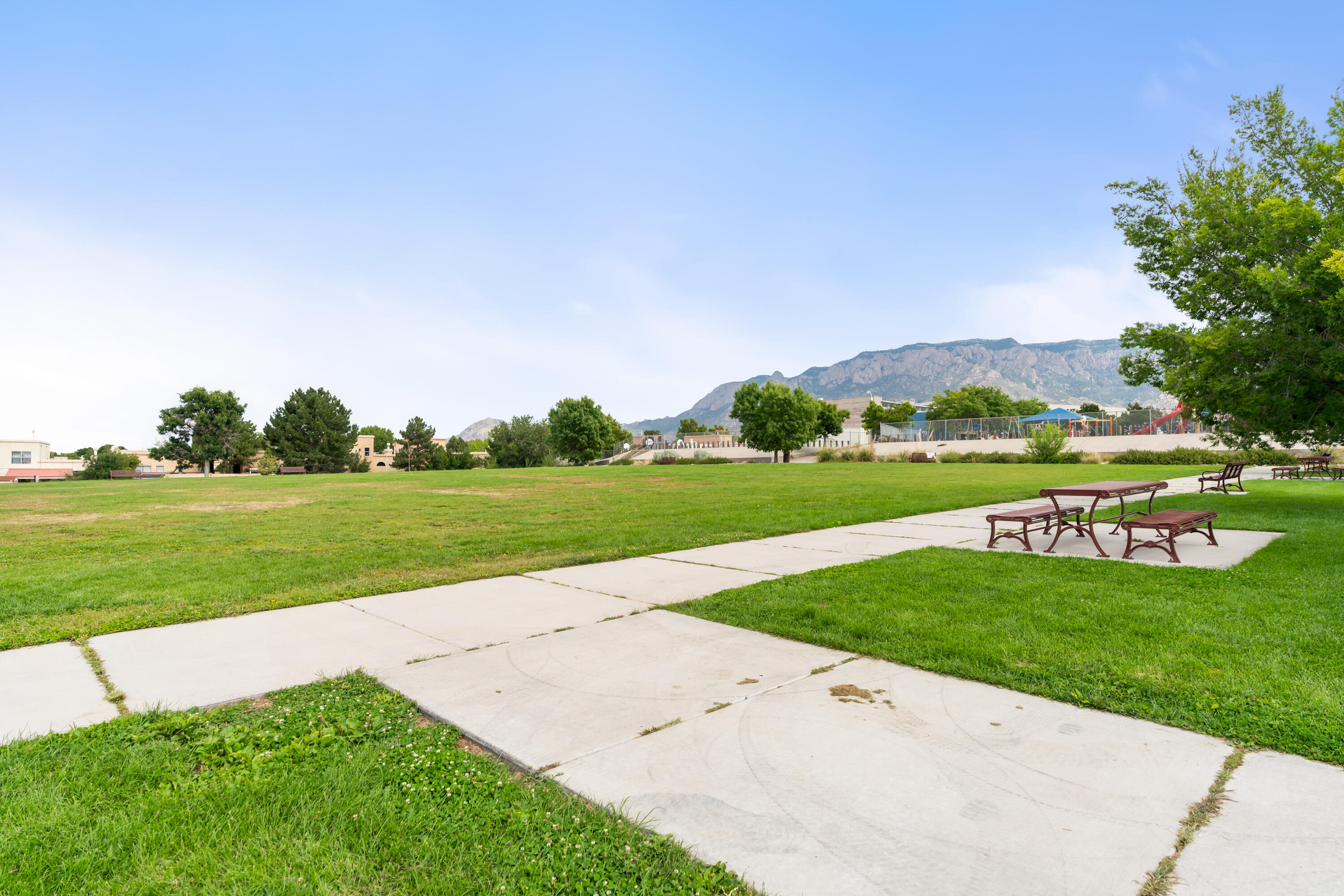 11308 Kielich Avenue NE