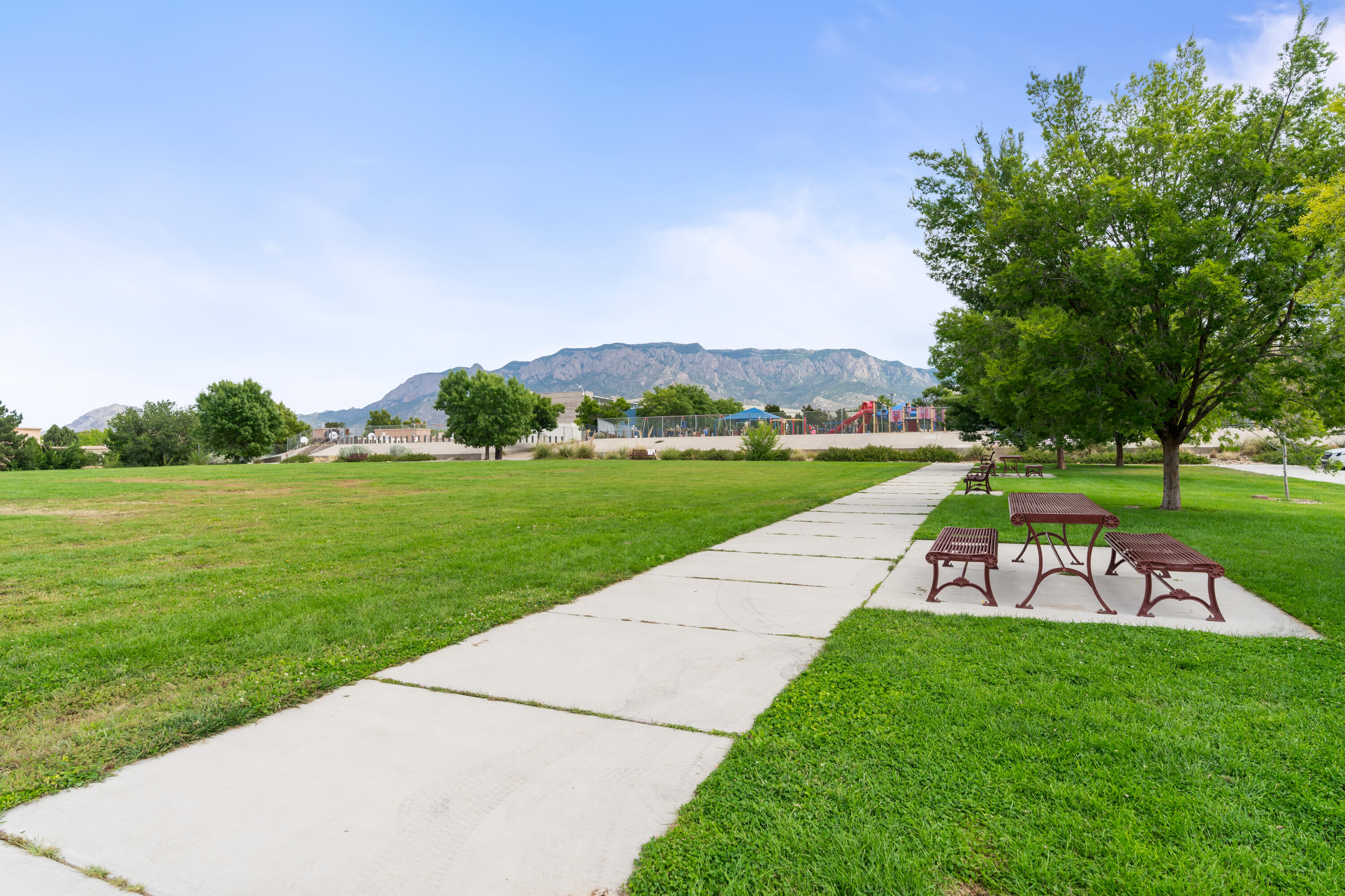 11308 Kielich Avenue NE