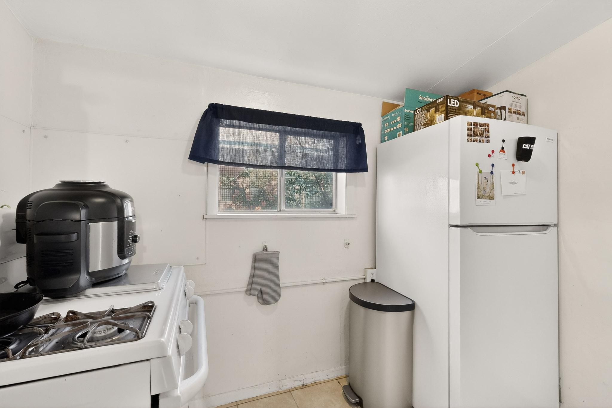 1204 Edith Boulevard SE