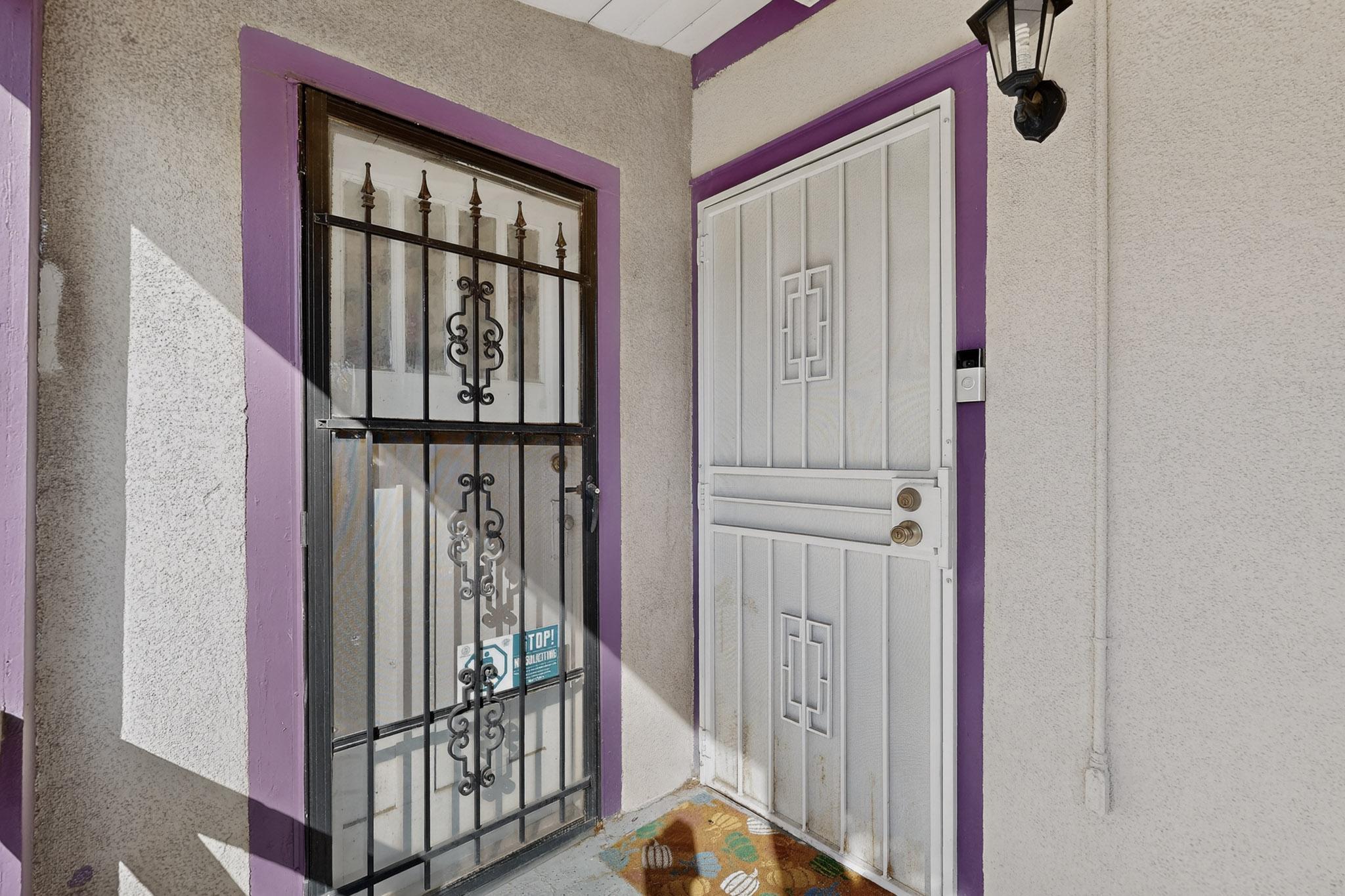 1204 Edith Boulevard SE