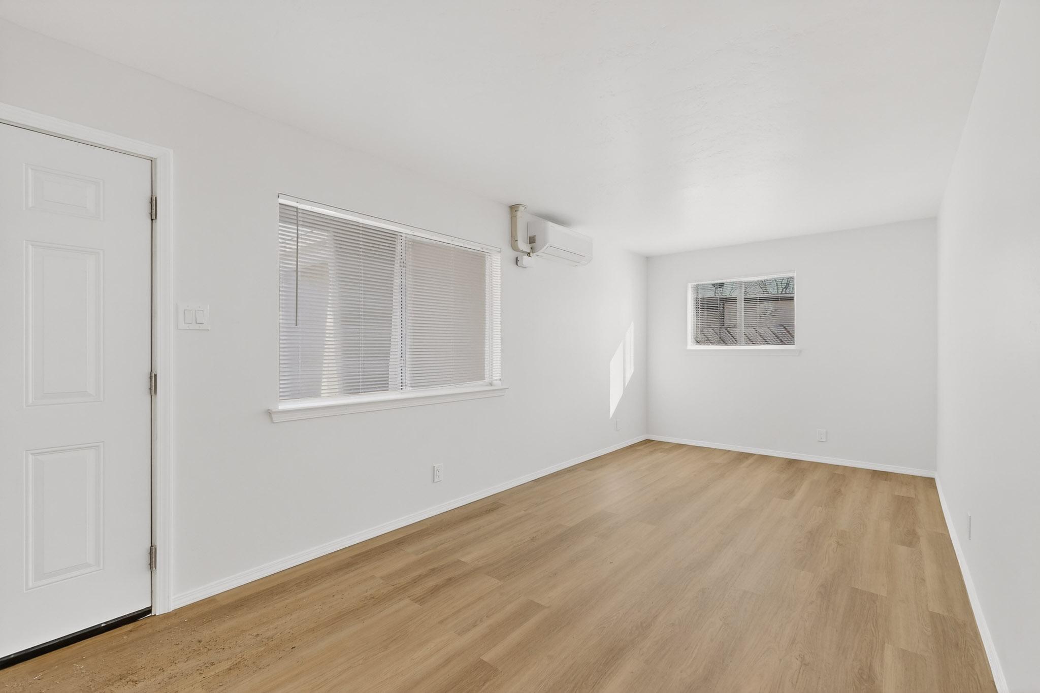 8316 Trumbull Avenue SE