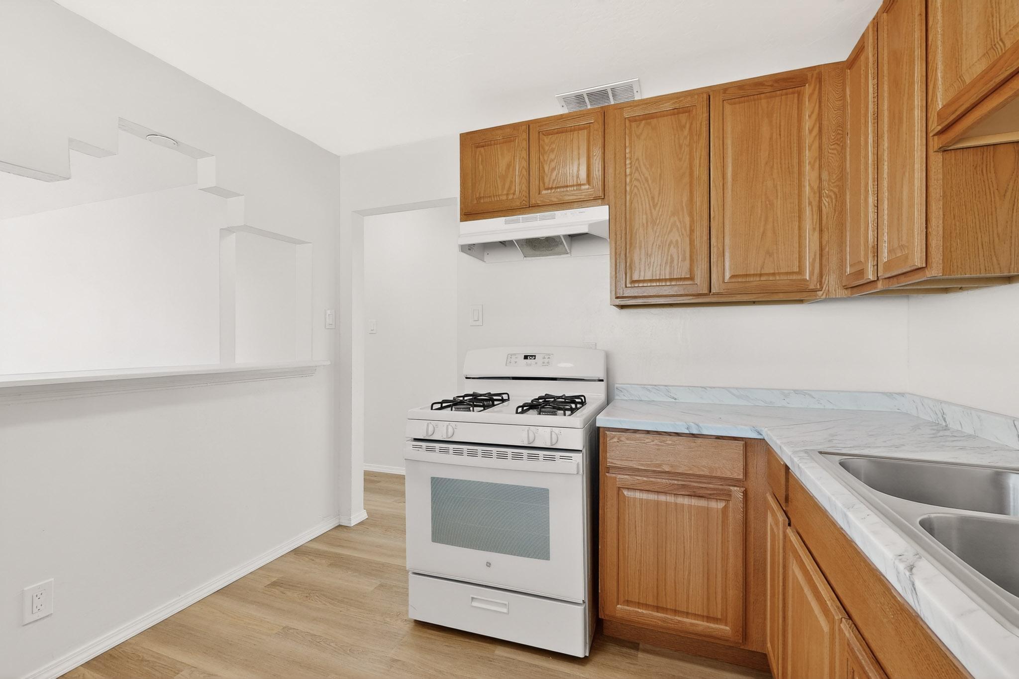 8316 Trumbull Avenue SE