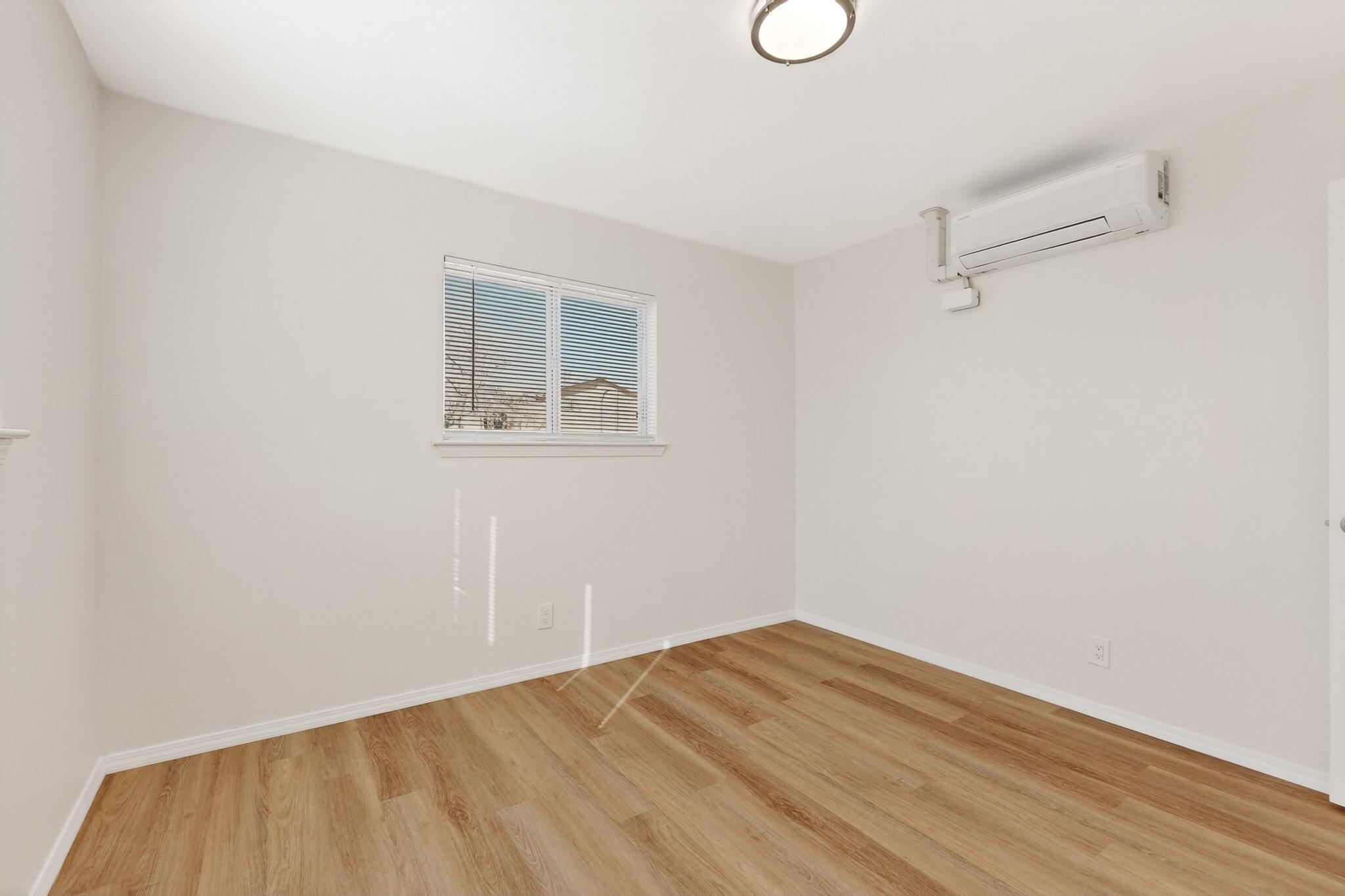 8316 Trumbull Avenue SE