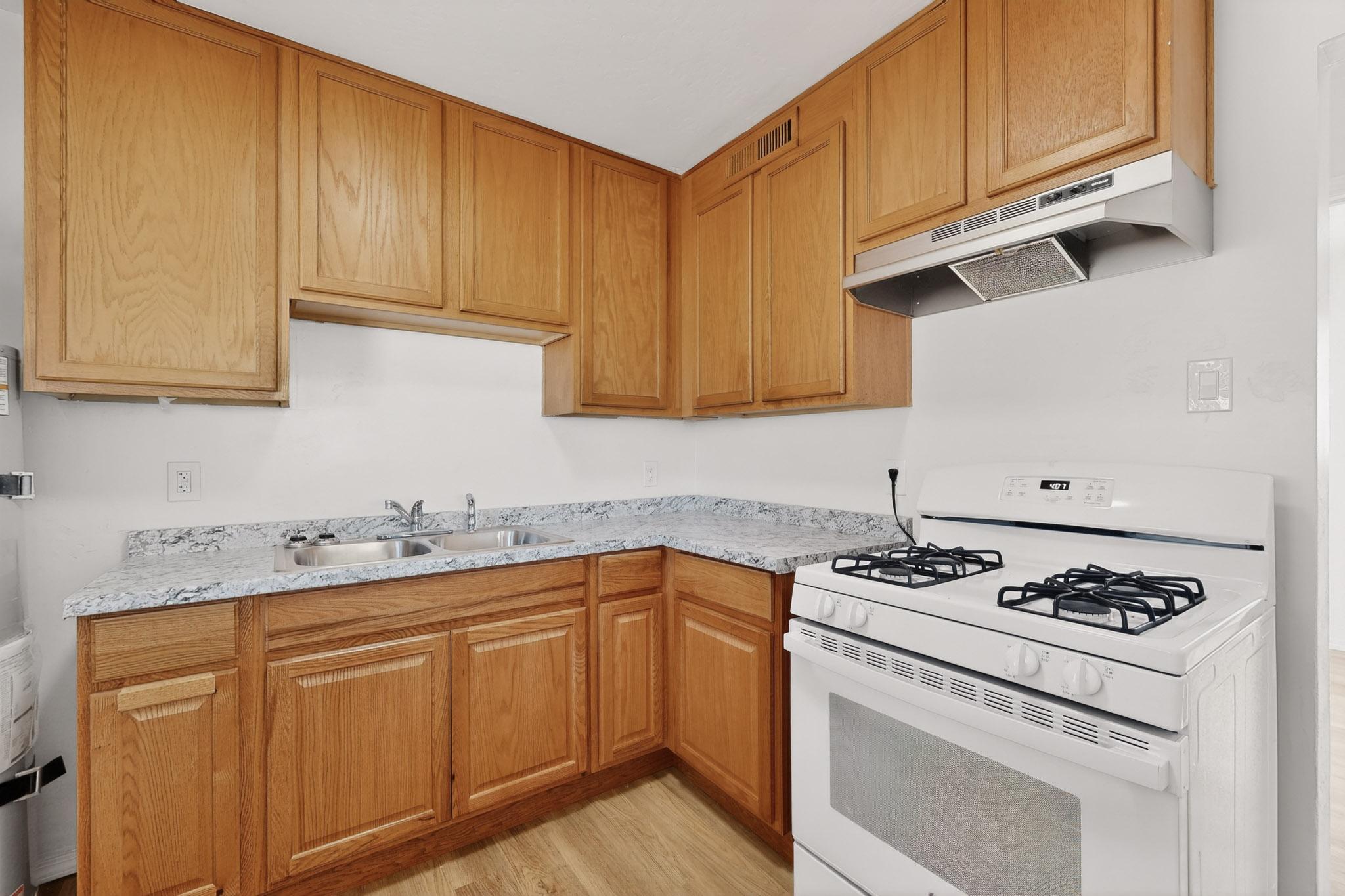 8316 Trumbull Avenue SE