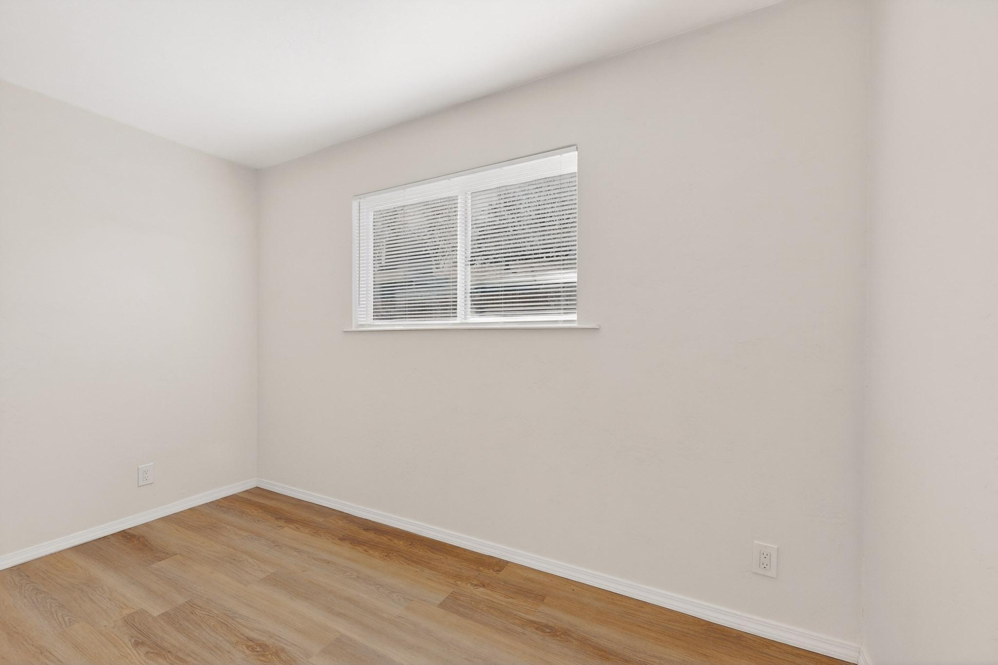 8316 Trumbull Avenue SE