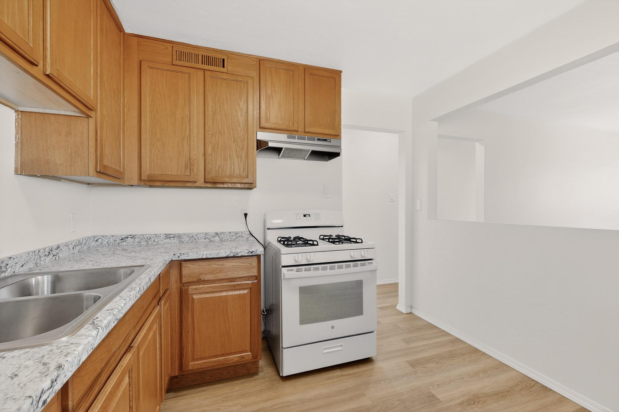 8316 Trumbull Avenue SE