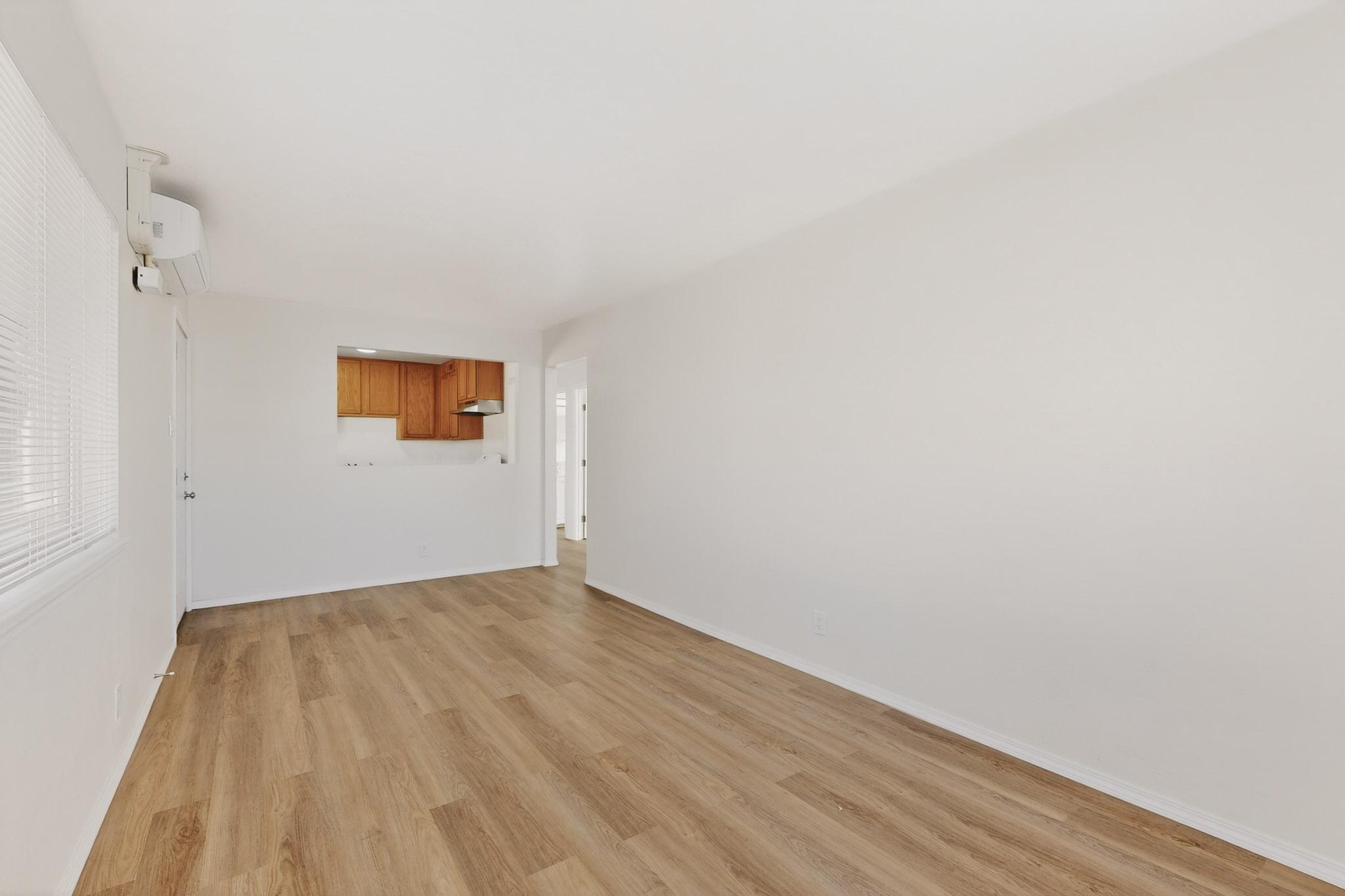 8316 Trumbull Avenue SE