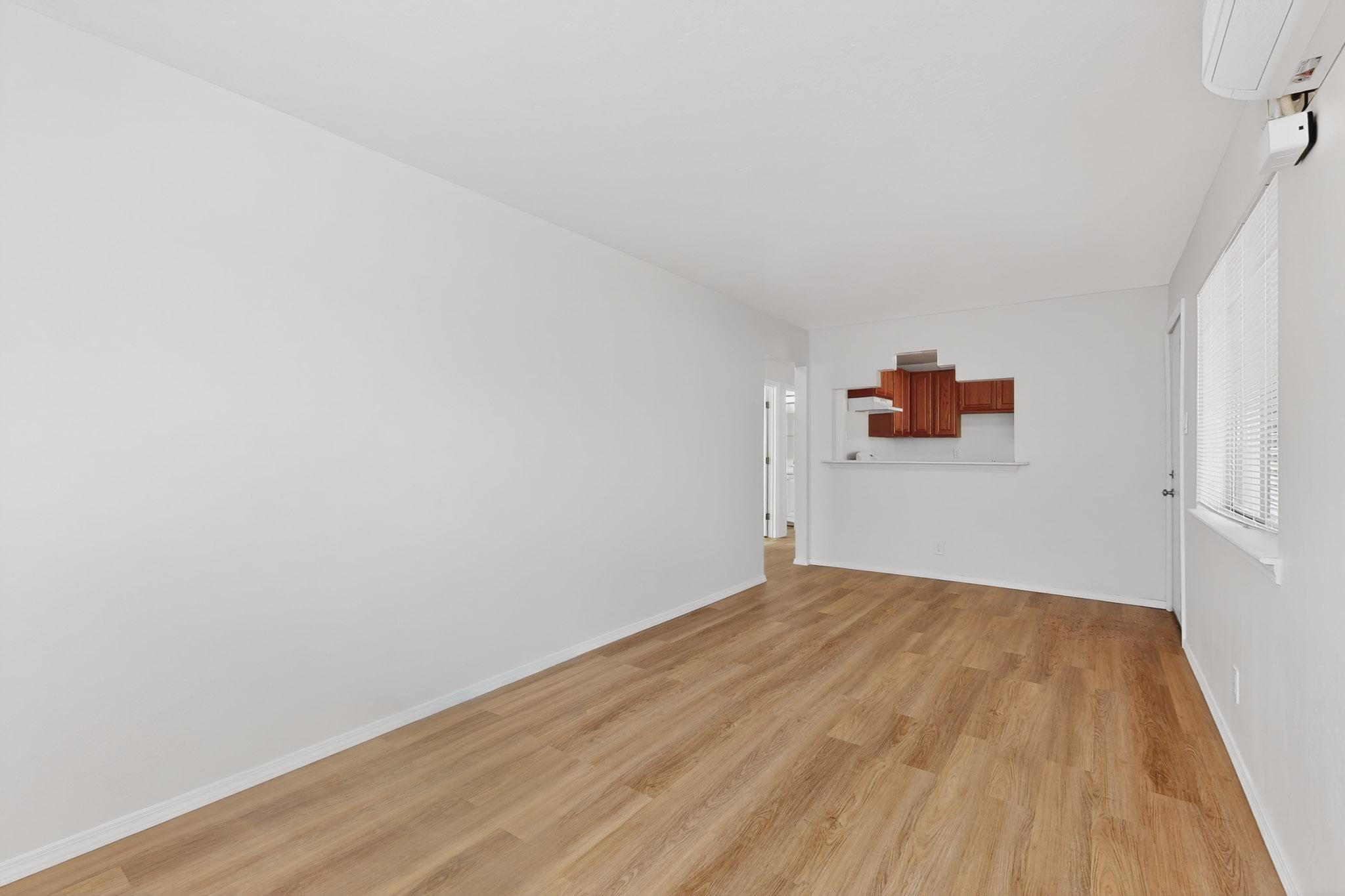 8316 Trumbull Avenue SE