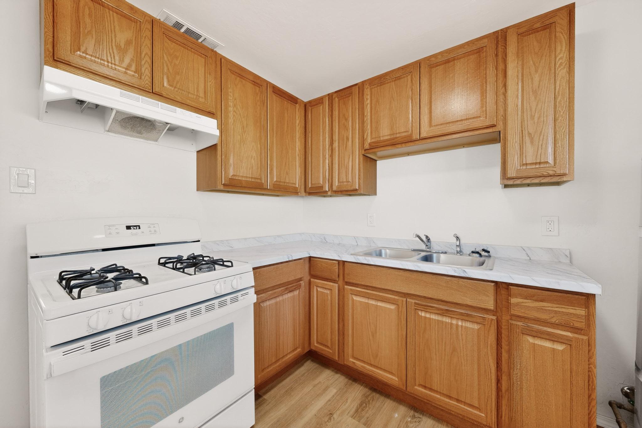 8316 Trumbull Avenue SE