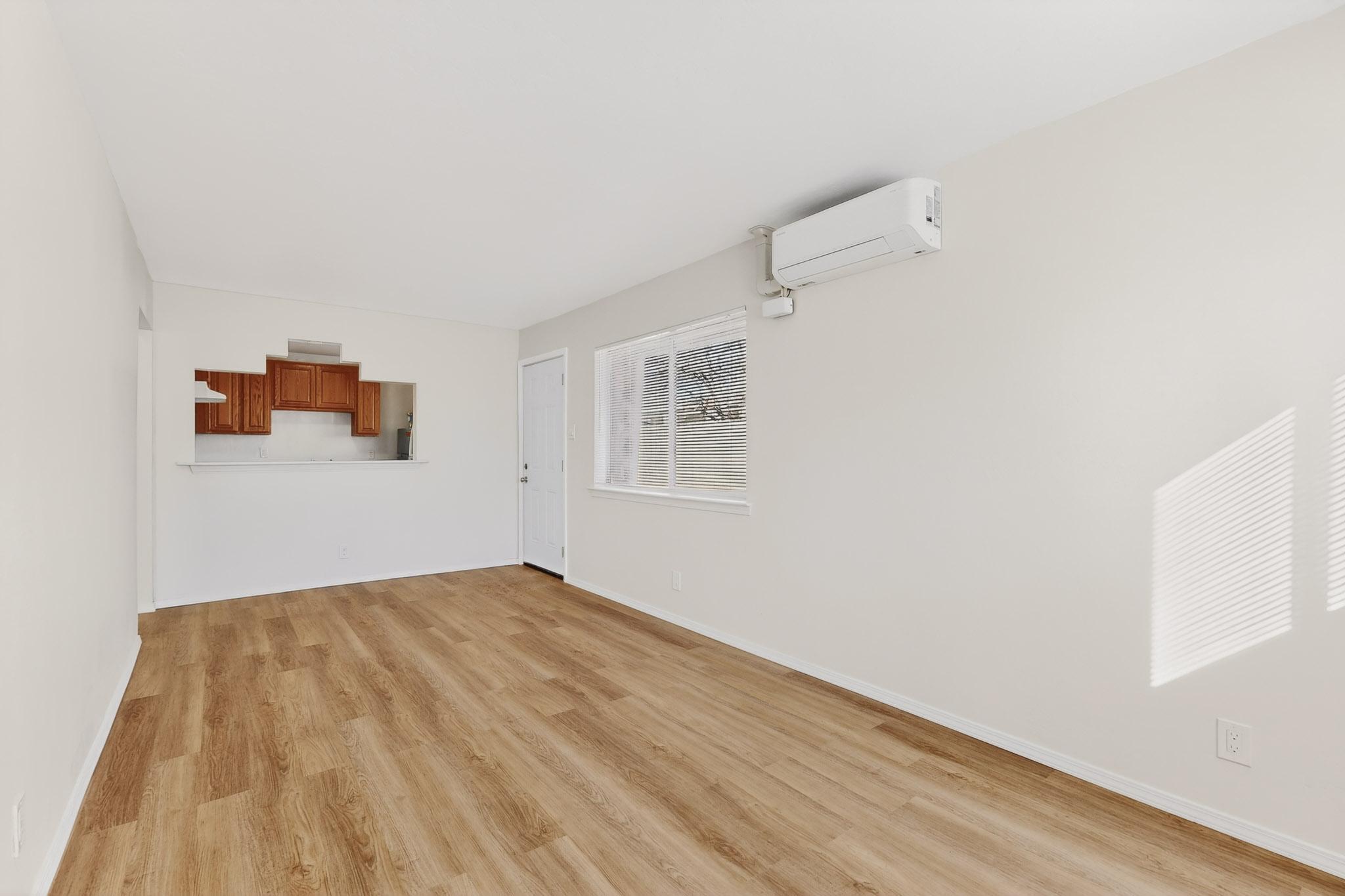 8316 Trumbull Avenue SE