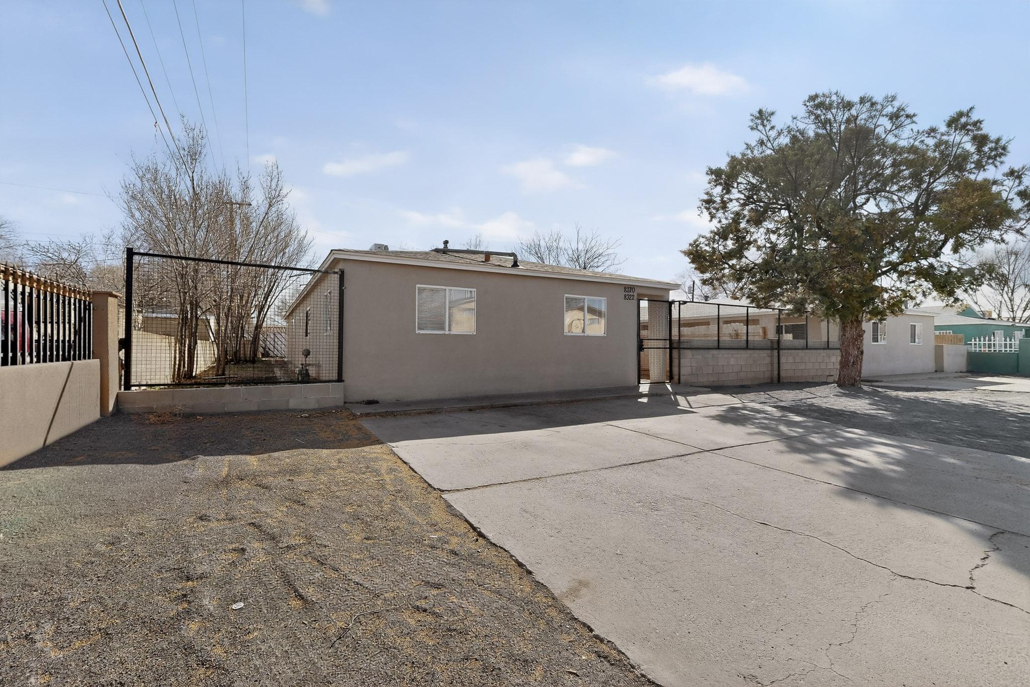 8320 Trumbull Avenue SE