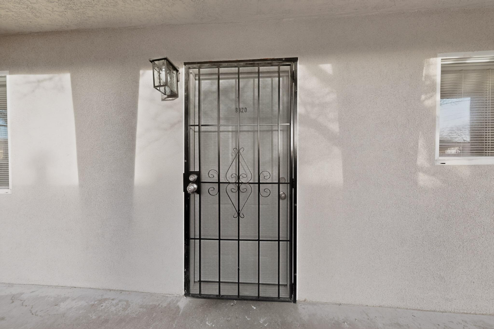 8320 Trumbull Avenue SE