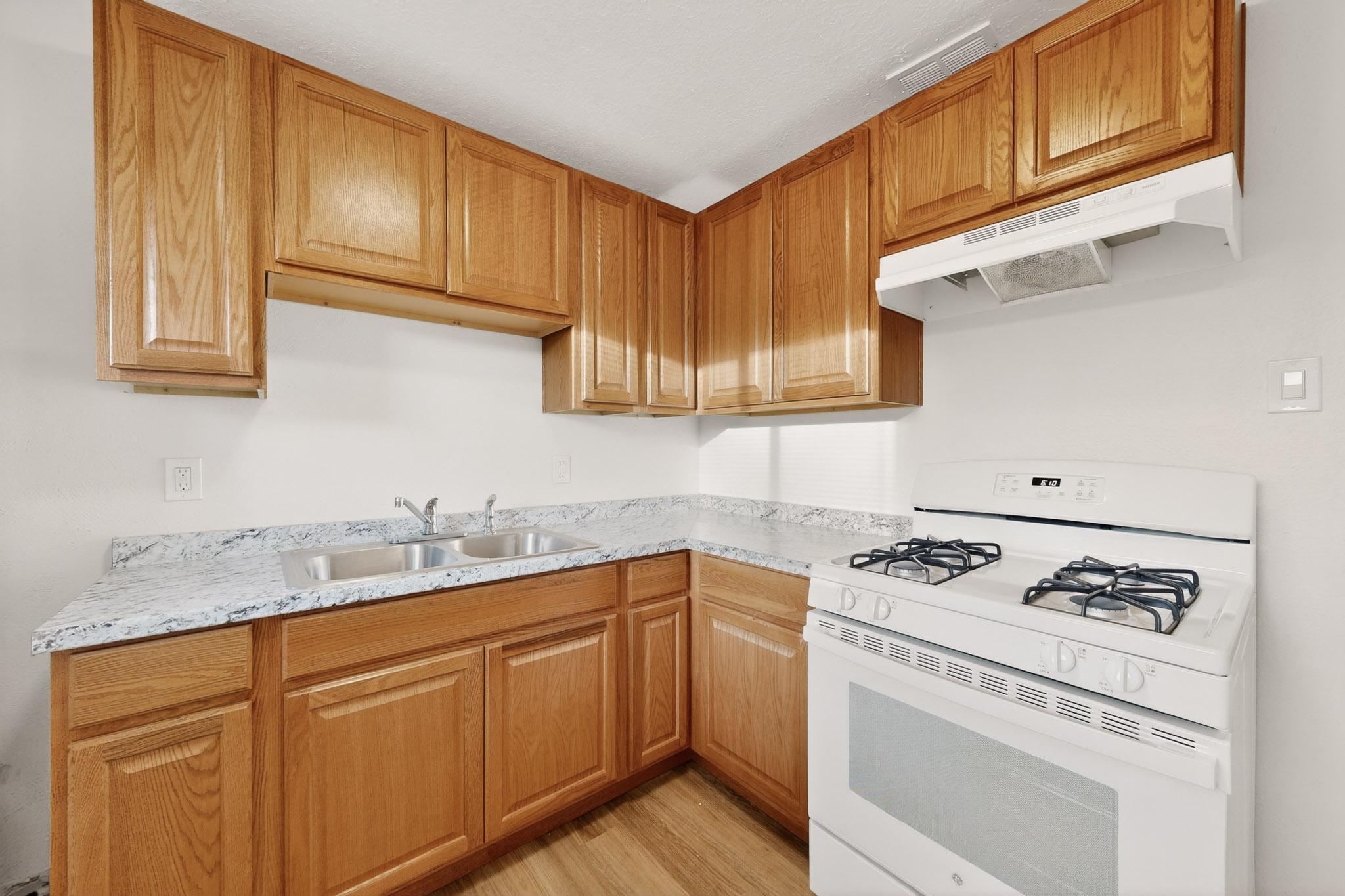 8320 Trumbull Avenue SE