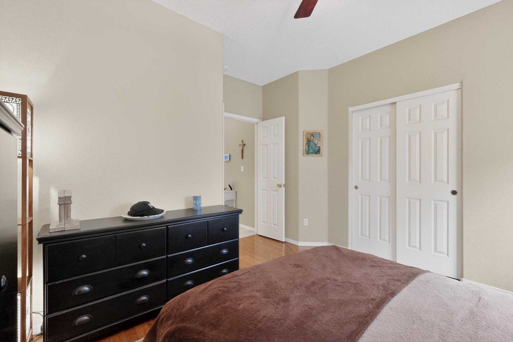 7712 Calle Carisma NE