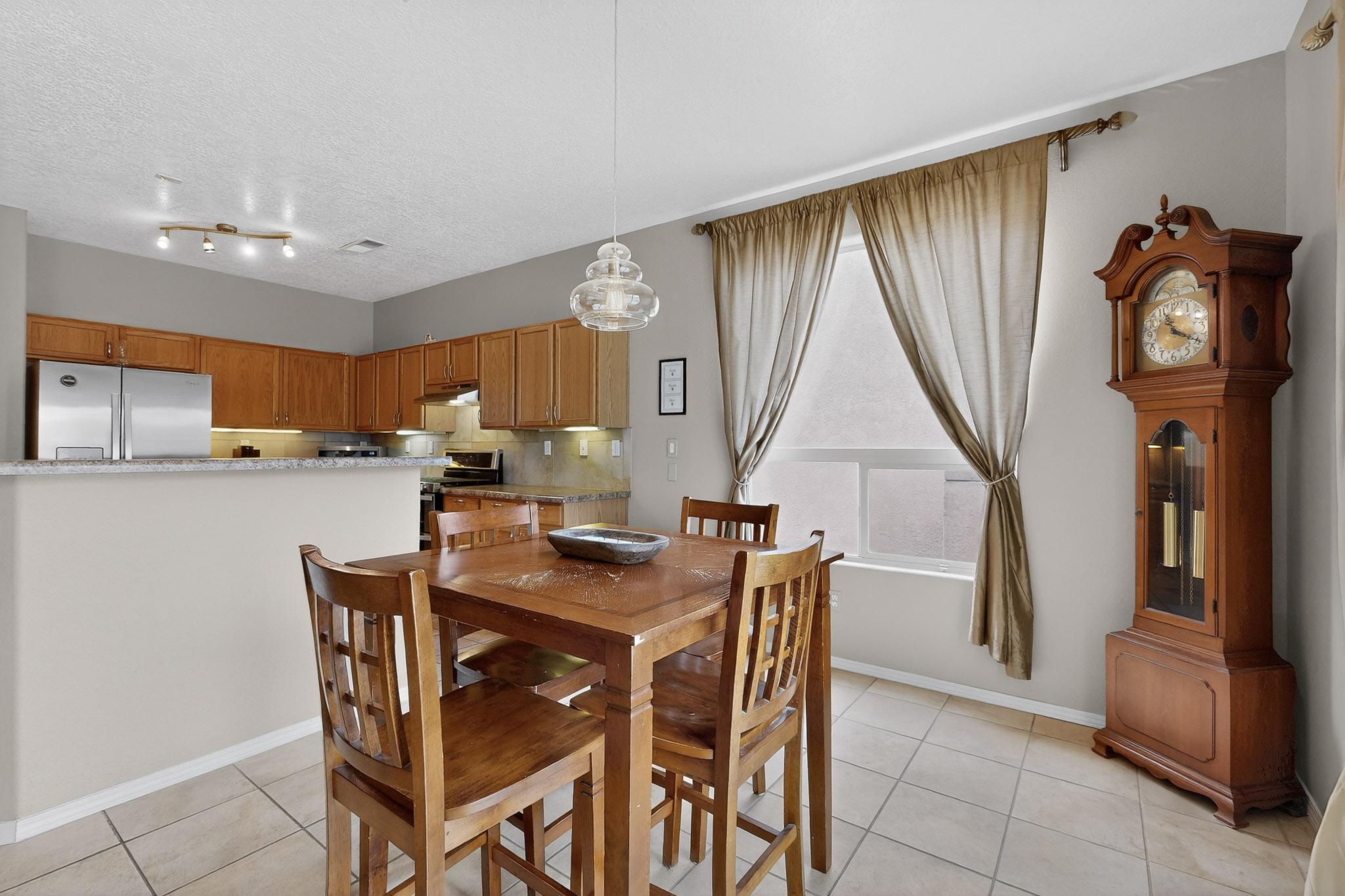 7712 Calle Carisma NE