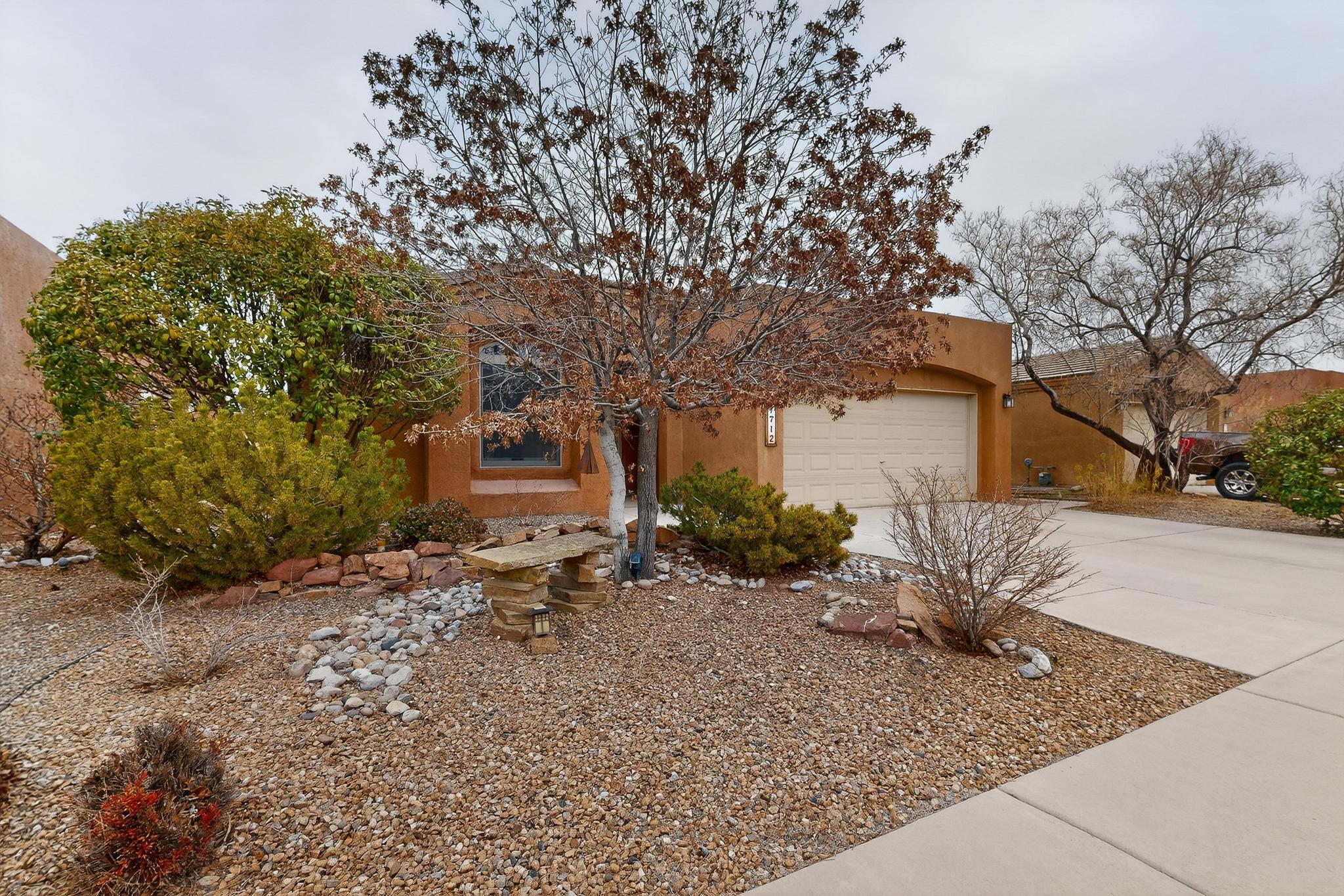 7712 Calle Carisma NE