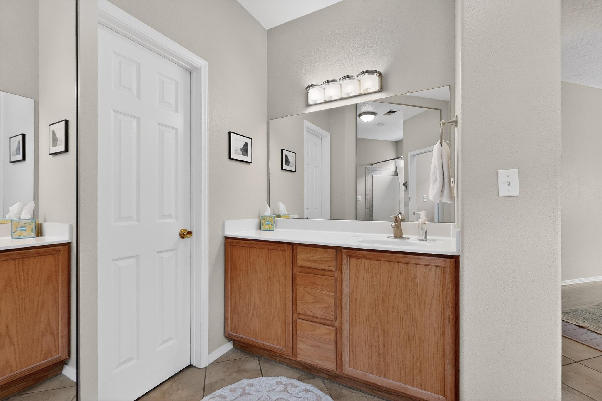 7712 Calle Carisma NE