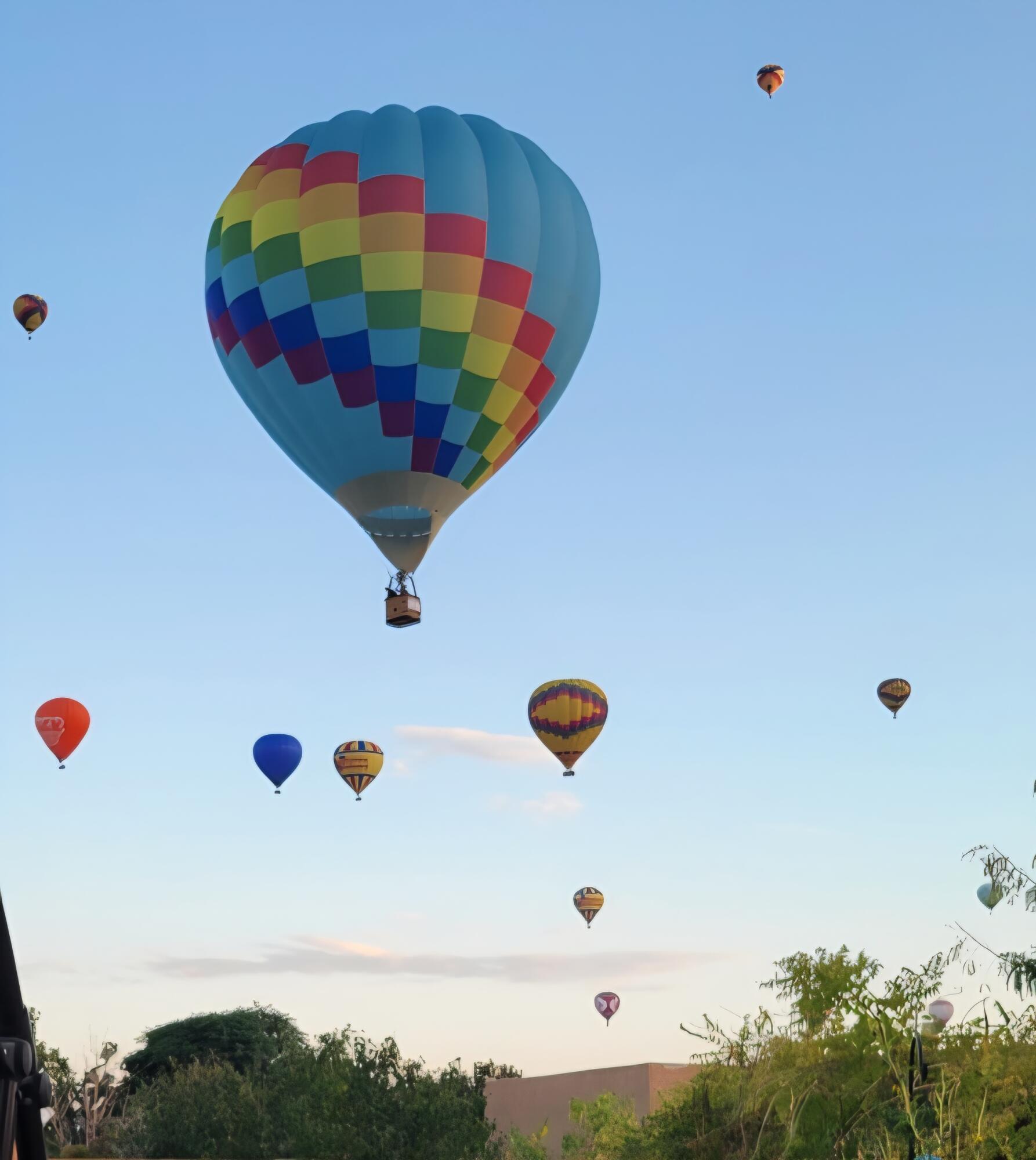 7712 Calle Carisma NE