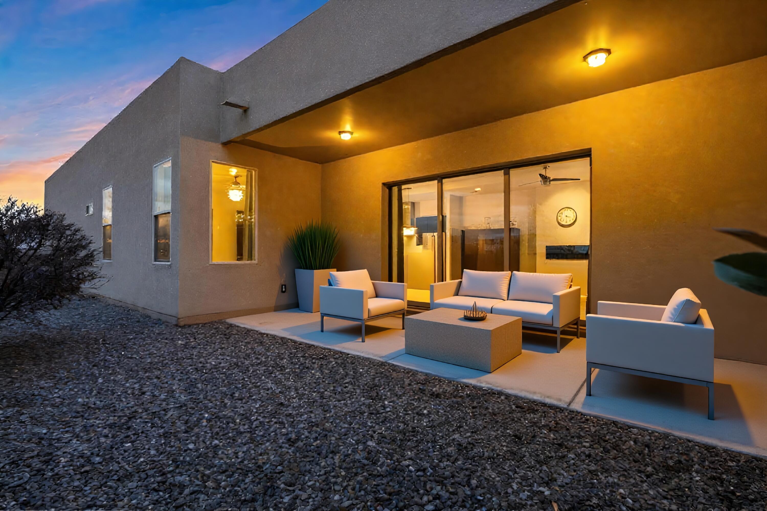 5763 University Boulevard SE