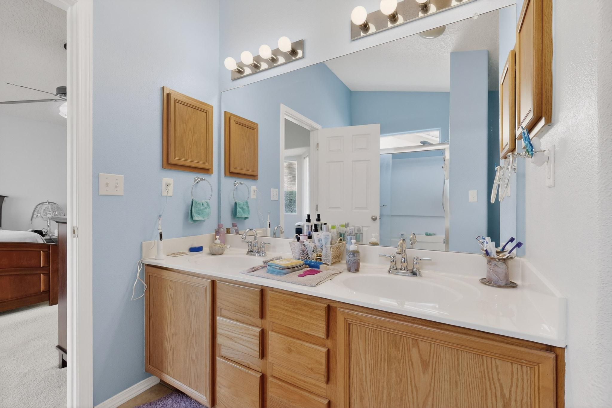 9209 Sundoro Place NW