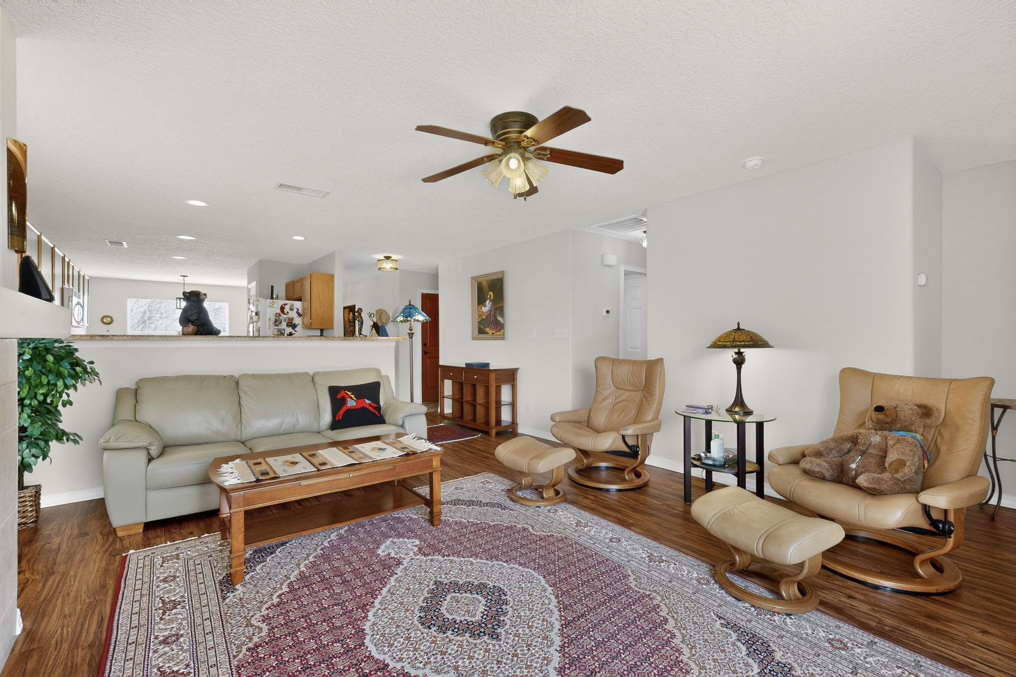 9209 Sundoro Place NW