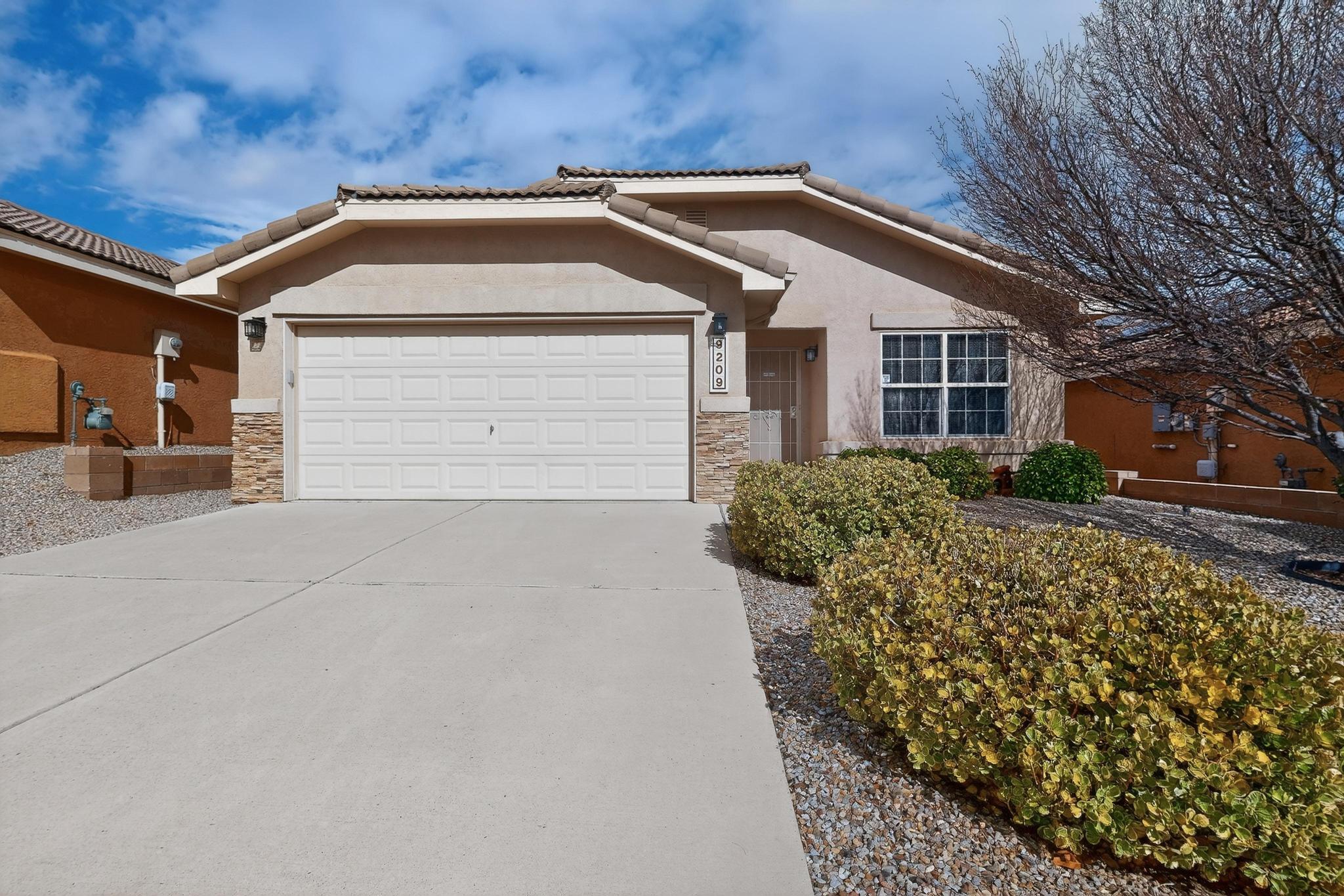 9209 Sundoro Place NW