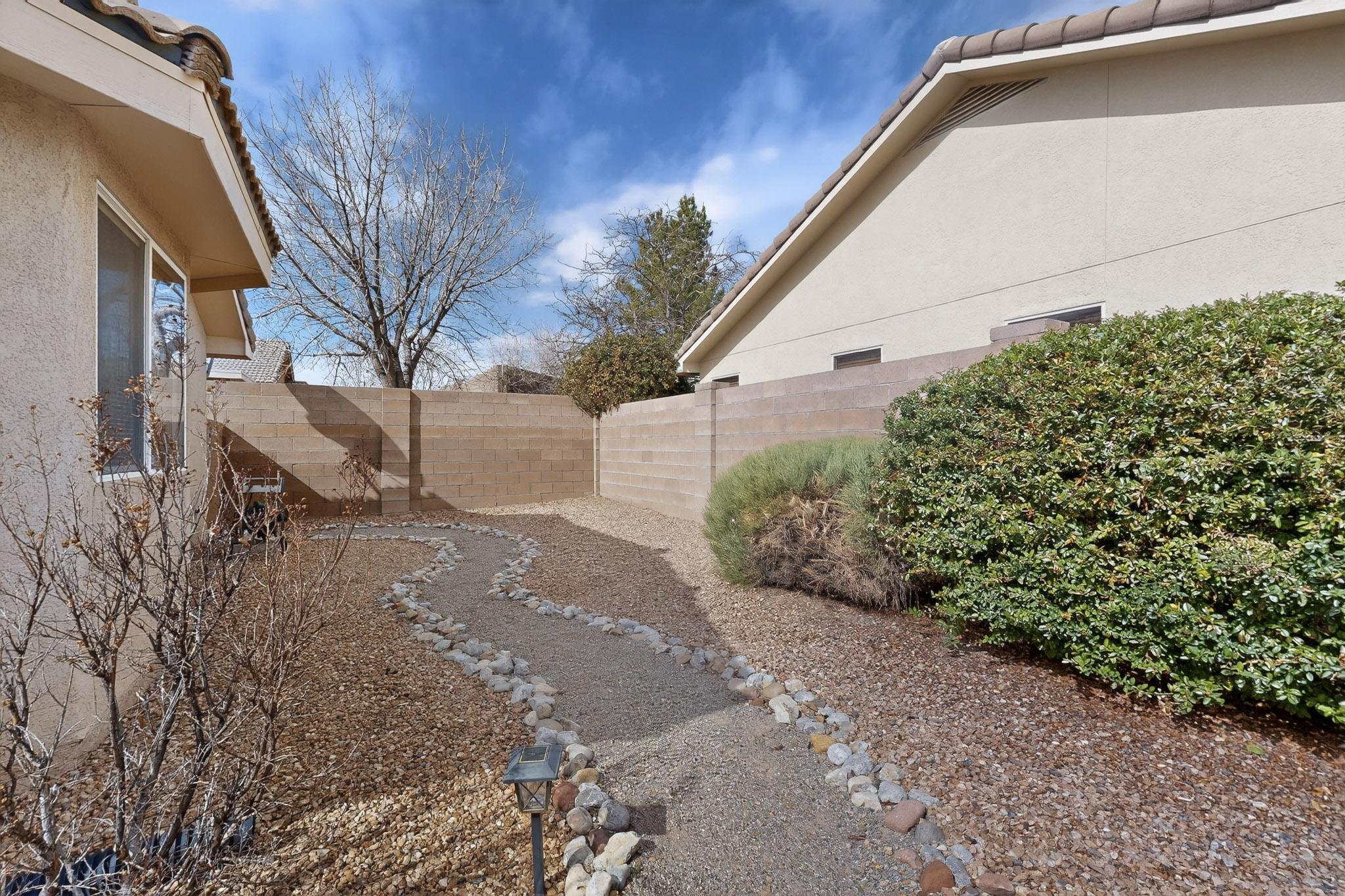 9209 Sundoro Place NW