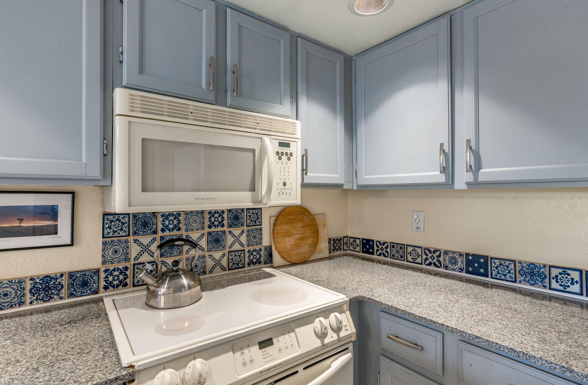 3301 Monroe Street NE UNIT L120