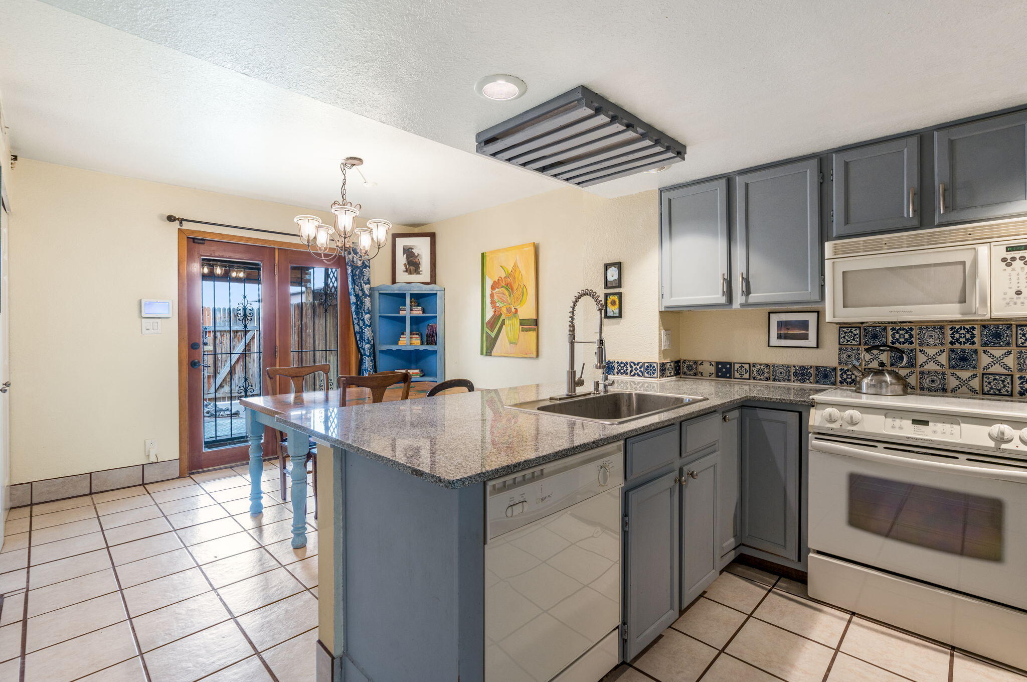 3301 Monroe Street NE UNIT L120