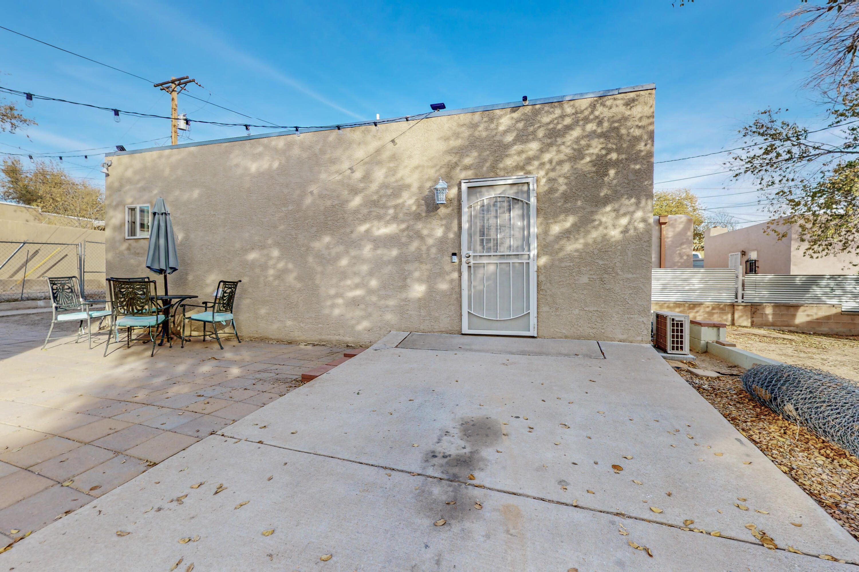 212 Sycamore Street NE