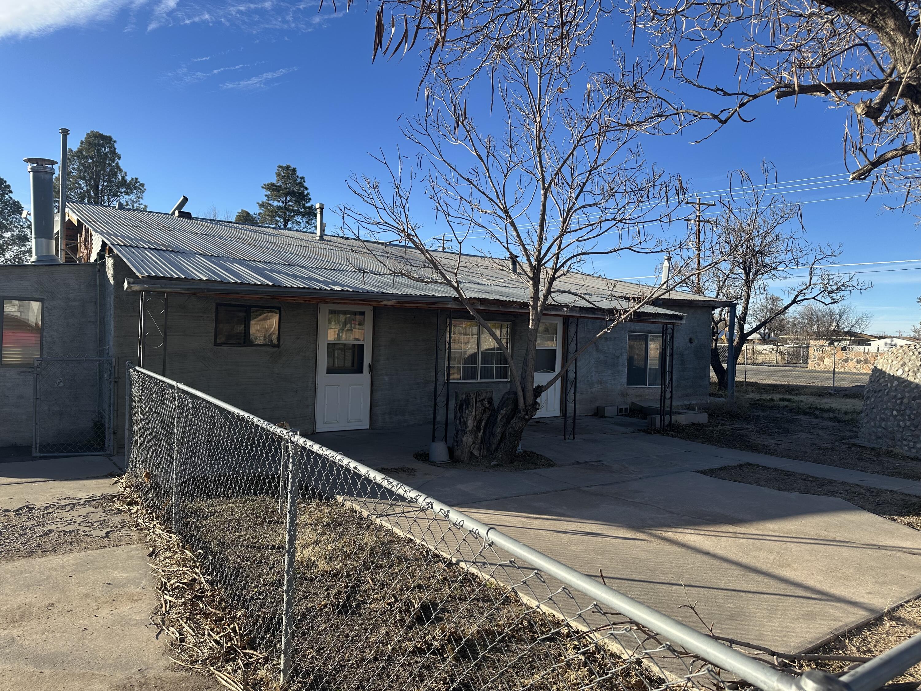 1110 State Road 76