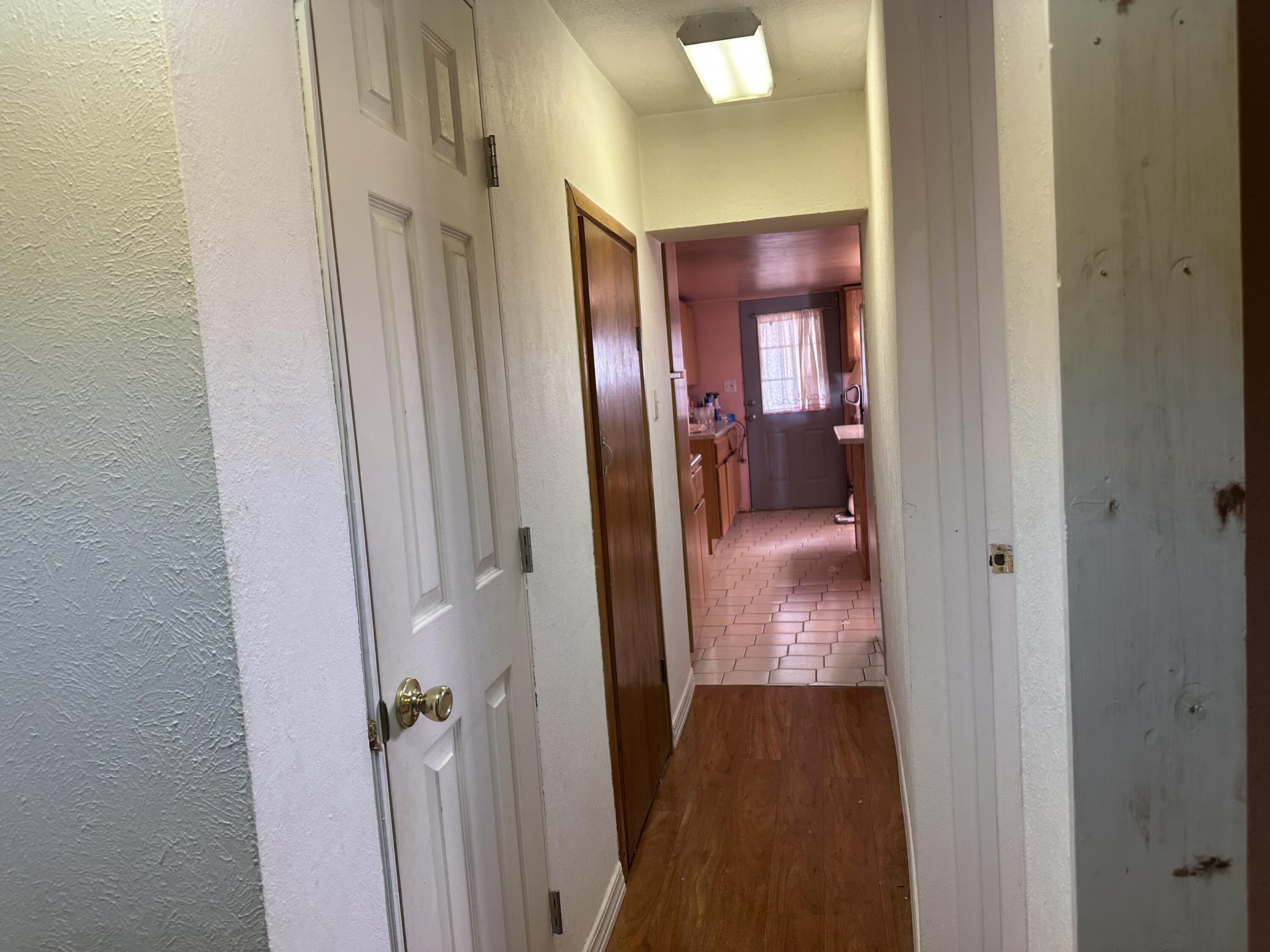 1110 State Road 76