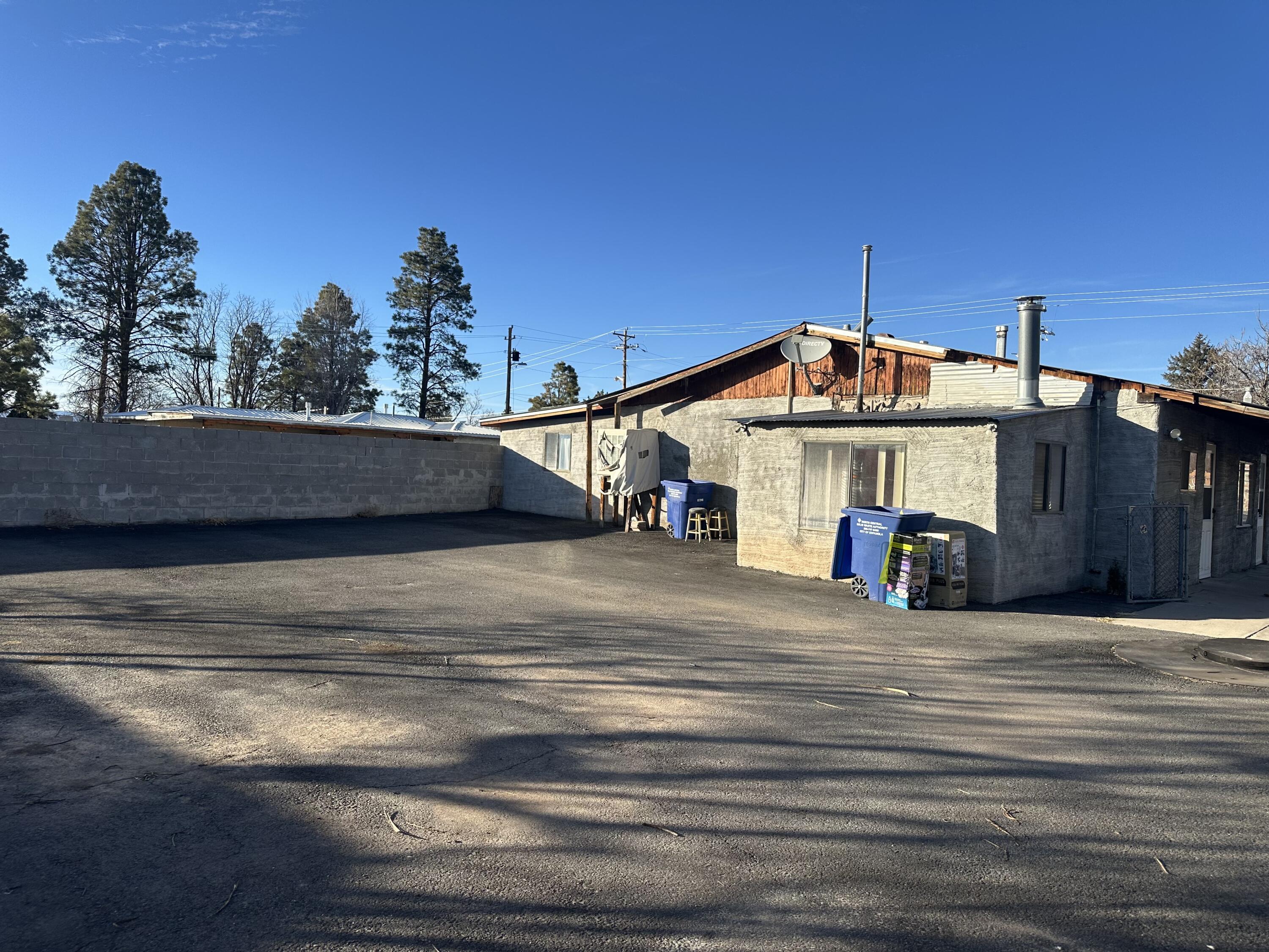 1110 State Road 76