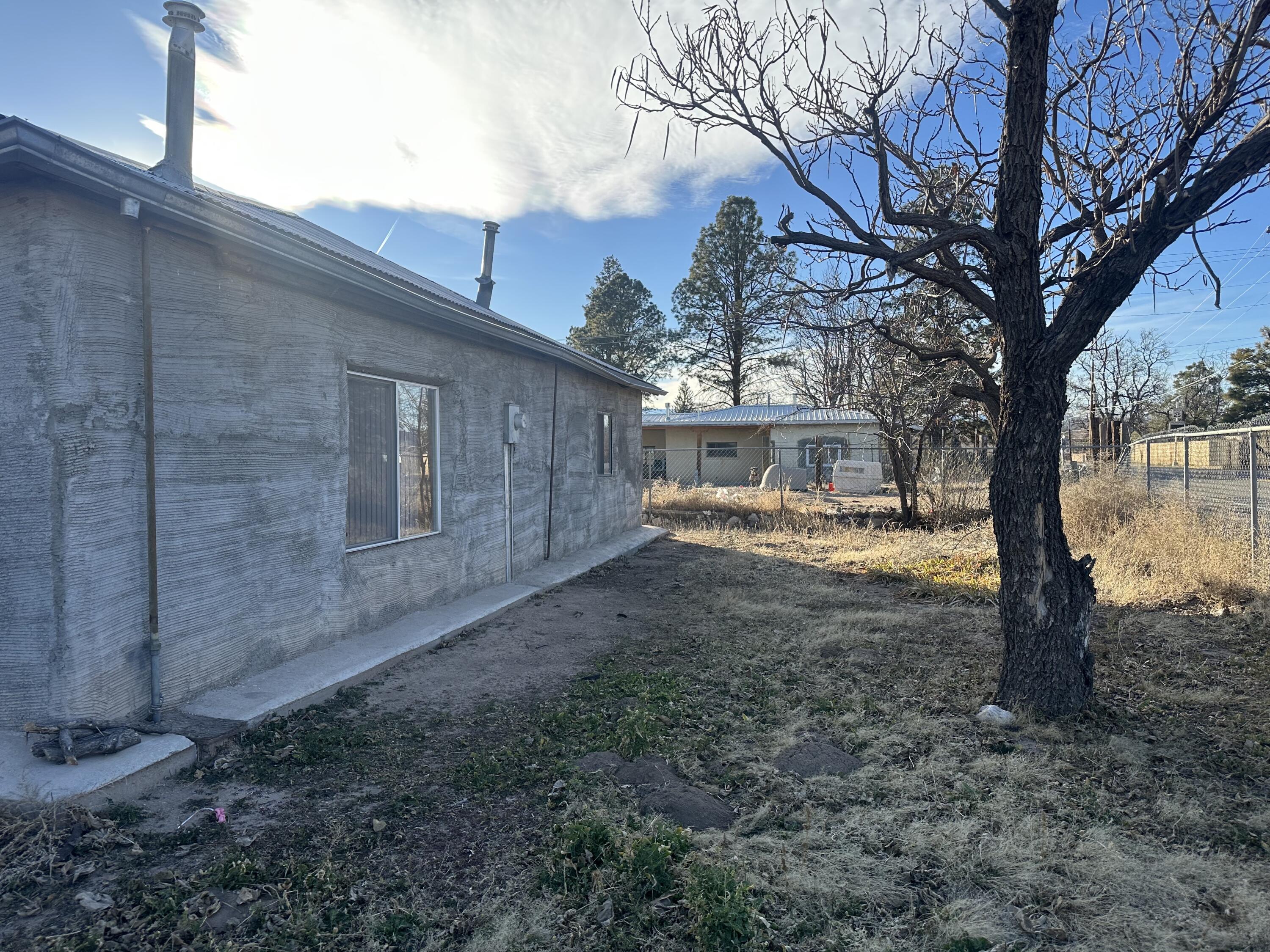 1110 State Road 76