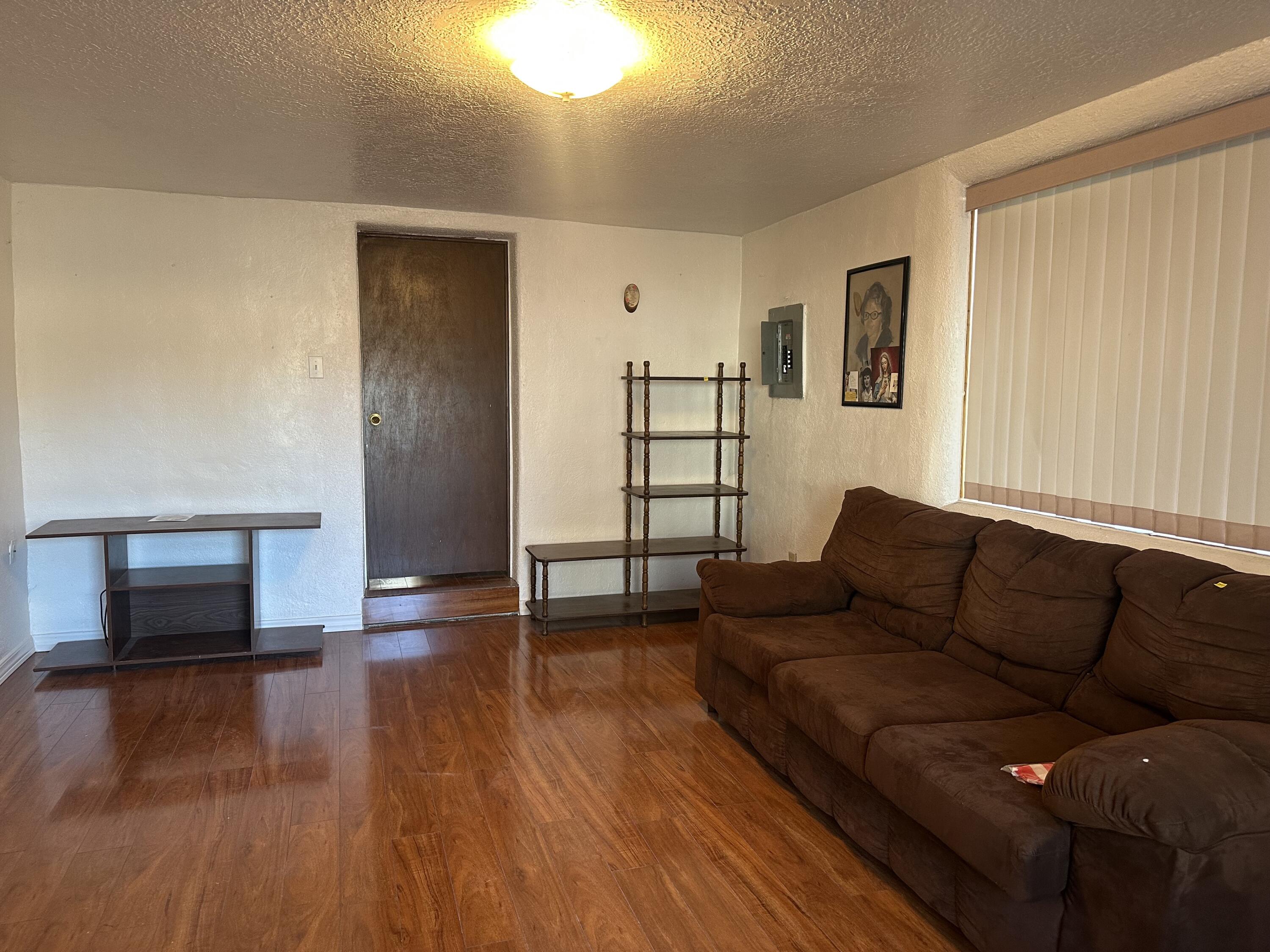 1110 State Road 76