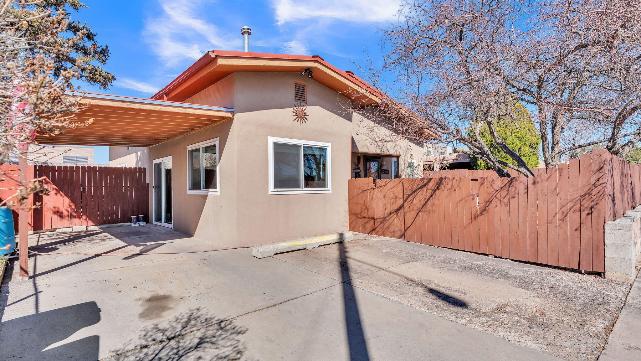 2913 Calle De Oriente