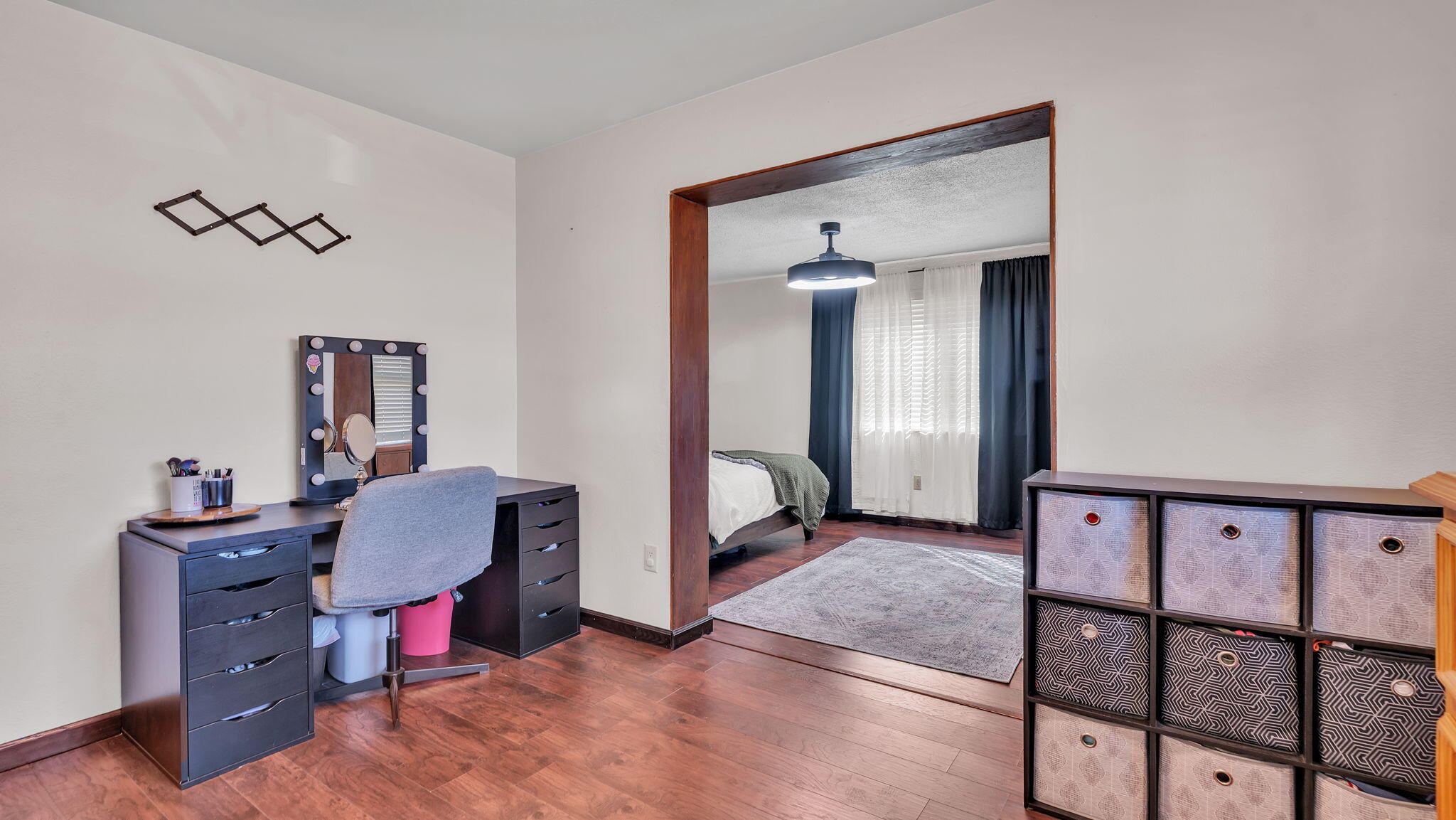 2913 Calle De Oriente