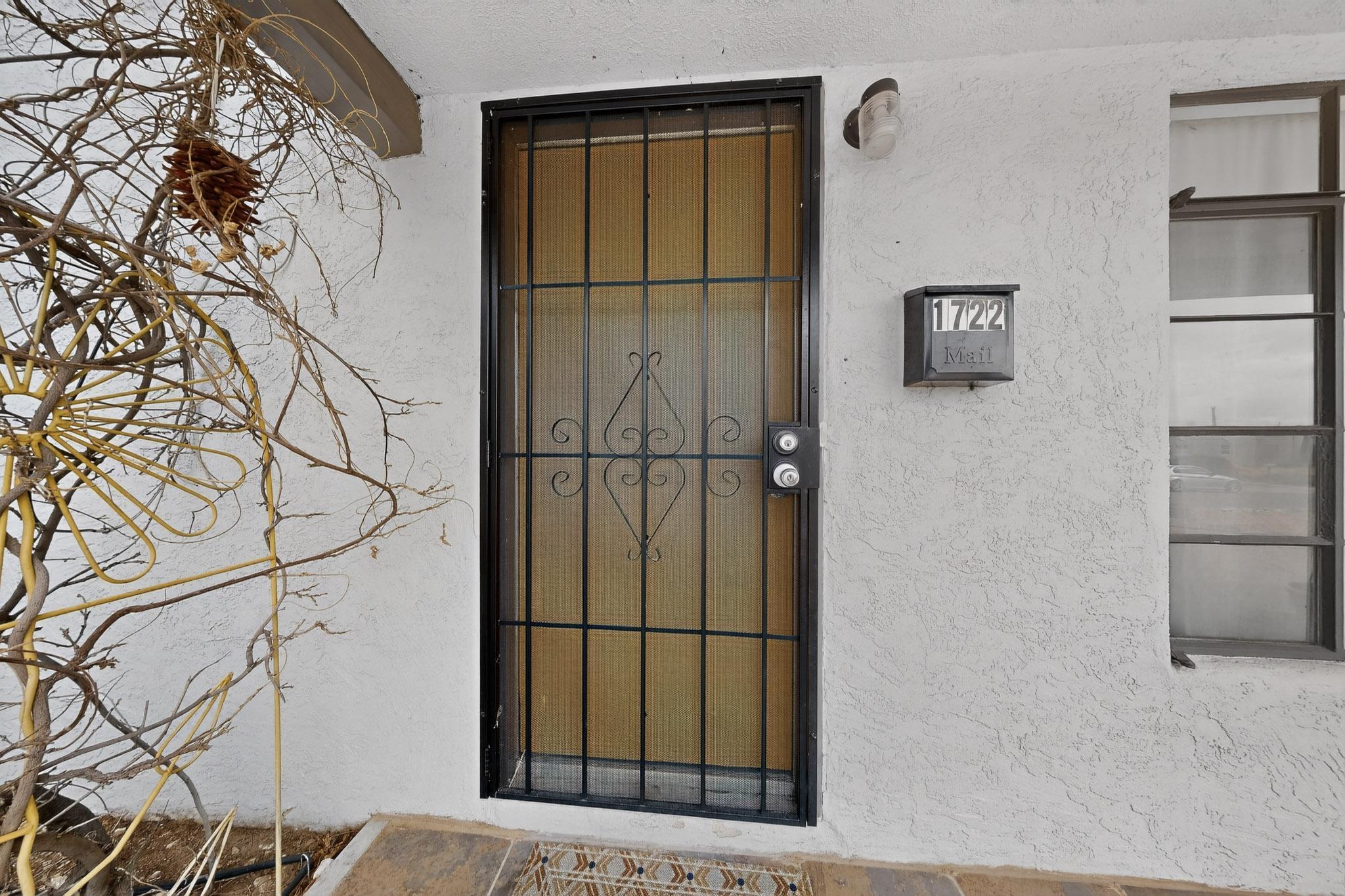 1722 Vermont Street NE