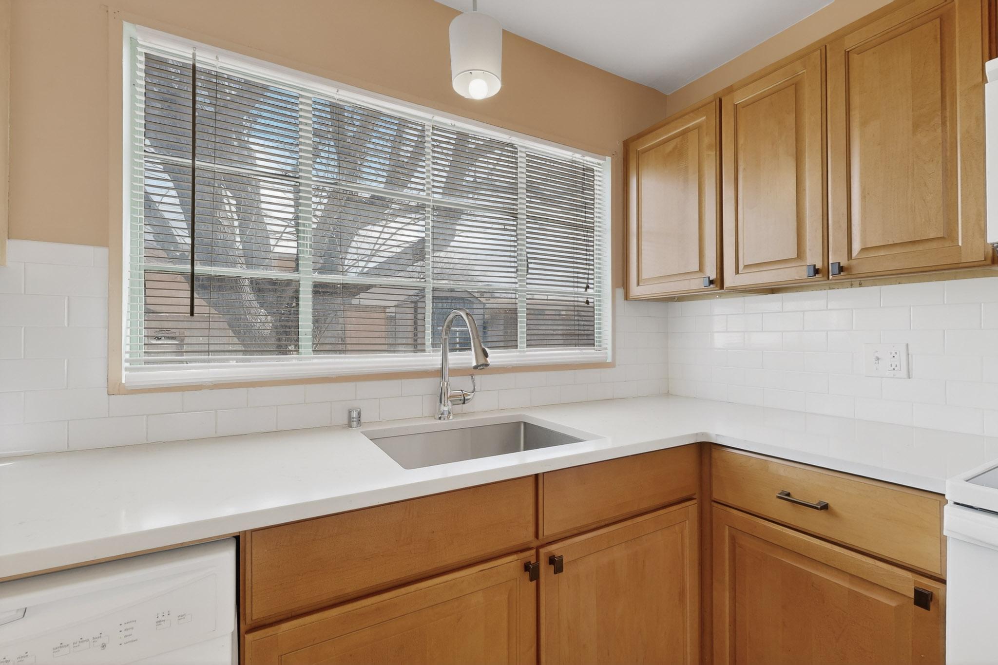 1722 Vermont Street NE