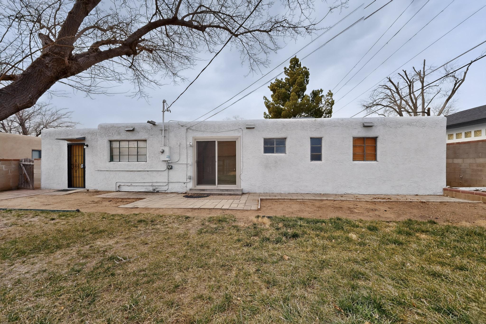 1722 Vermont Street NE